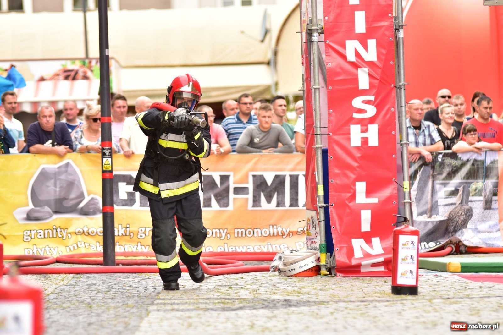 Zdjęcie w galerii na portalu naszraciborz.pl: Jest w straży duża siła! Firefighter Combat Challenge Racibórz 2019 [FOTO i LIVE] wiadomości z regionu