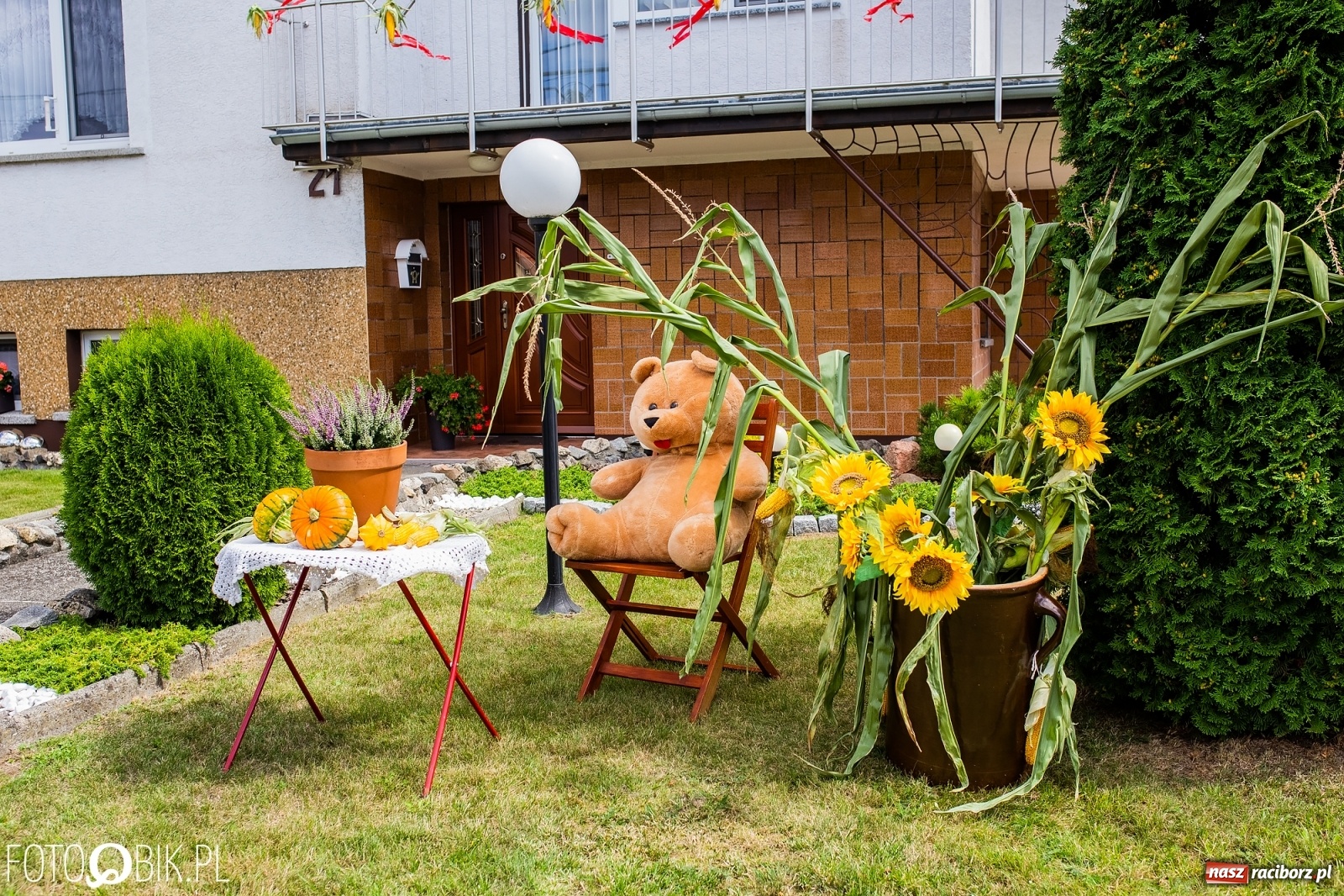 Zdjęcie w galerii na portalu naszraciborz.pl: Kolorowy korowód dożynkowy w Makowie [FOTO i WIDEO] wiadomości z regionu