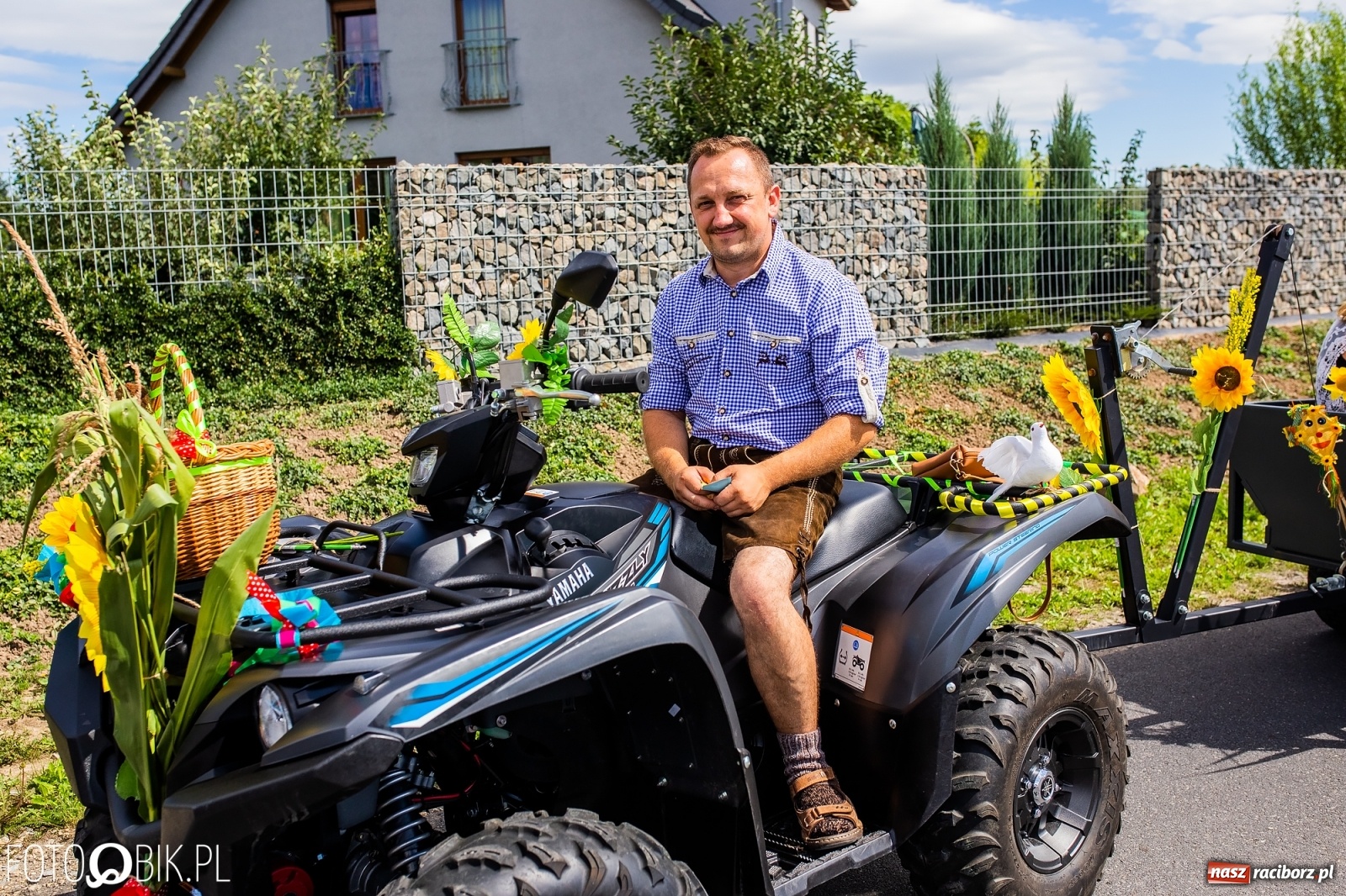 Zdjęcie w galerii na portalu naszraciborz.pl: Kolorowy korowód dożynkowy w Makowie [FOTO i WIDEO] wiadomości z regionu