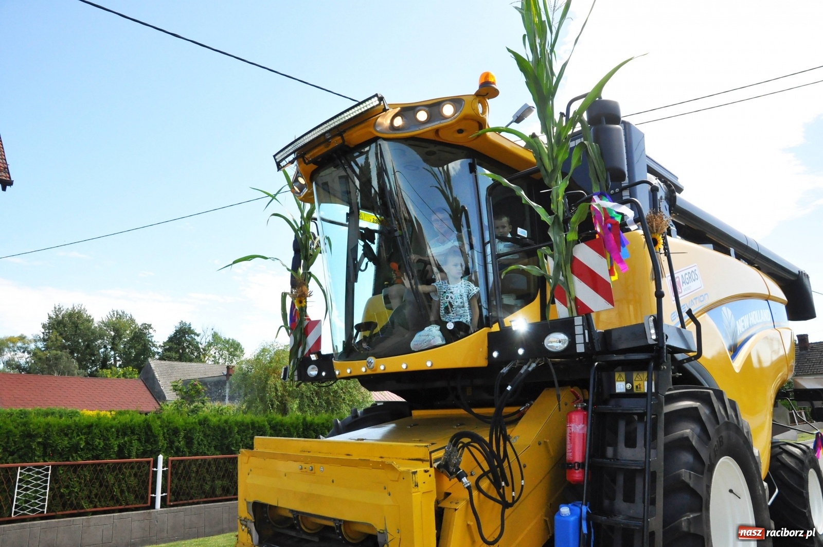 Zdjęcie w galerii na portalu naszraciborz.pl: Dożynki 2019. W Bolesławiu jak na plaży [FOTO i WIDEO]  wiadomości z regionu