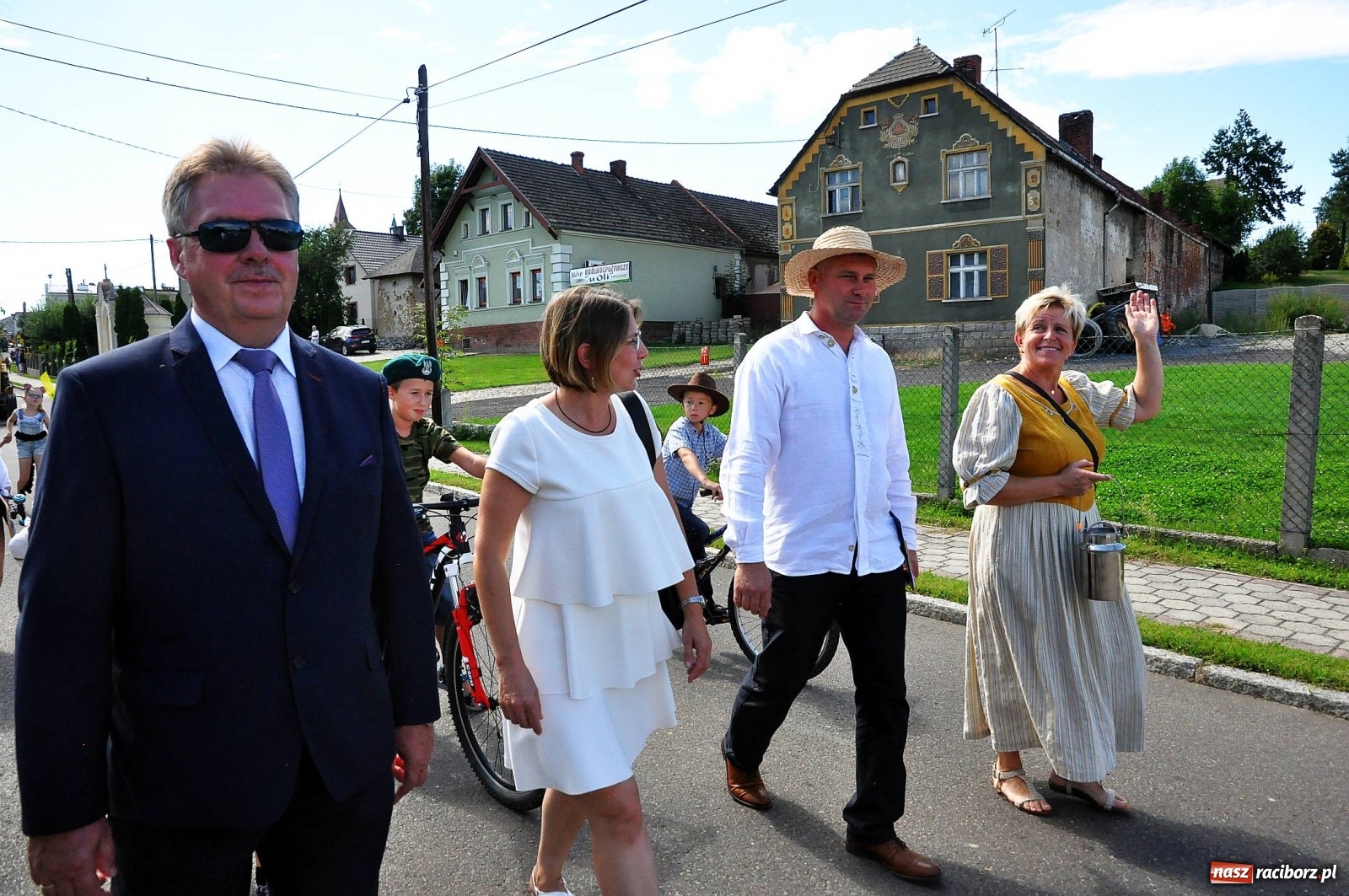 Zdjęcie w galerii na portalu naszraciborz.pl: Dożynki 2019. W Bolesławiu jak na plaży [FOTO i WIDEO]  wiadomości z regionu