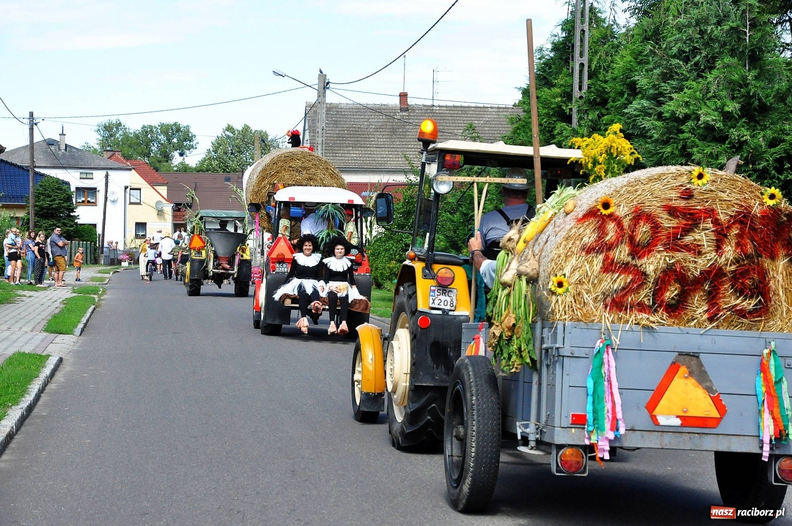 Zdjęcie w galerii na portalu naszraciborz.pl: Dożynki 2019. W Bolesławiu jak na plaży [FOTO i WIDEO]  wiadomości z regionu