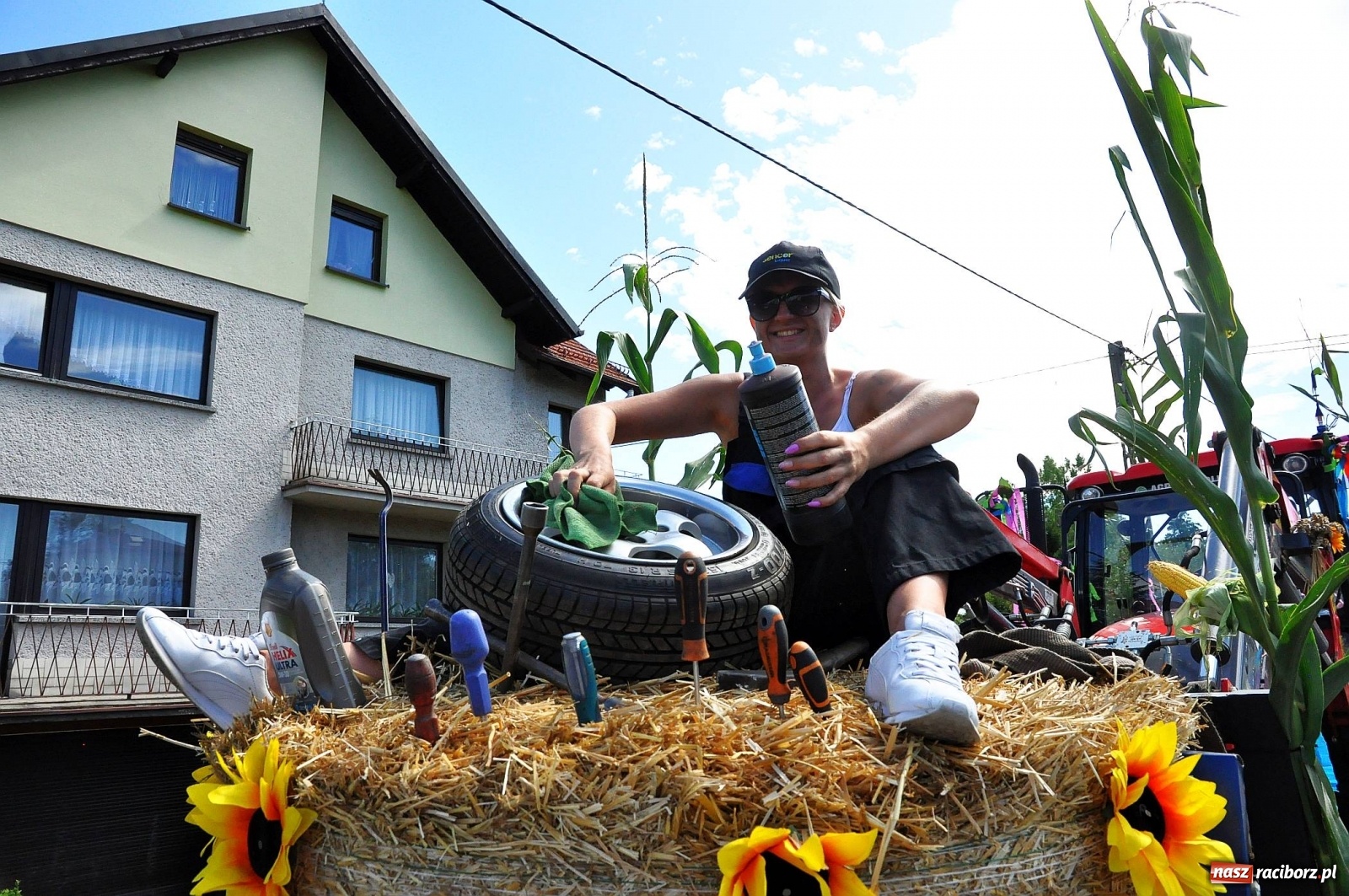 Zdjęcie w galerii na portalu naszraciborz.pl: Dożynki 2019. W Bolesławiu jak na plaży [FOTO i WIDEO]  wiadomości z regionu