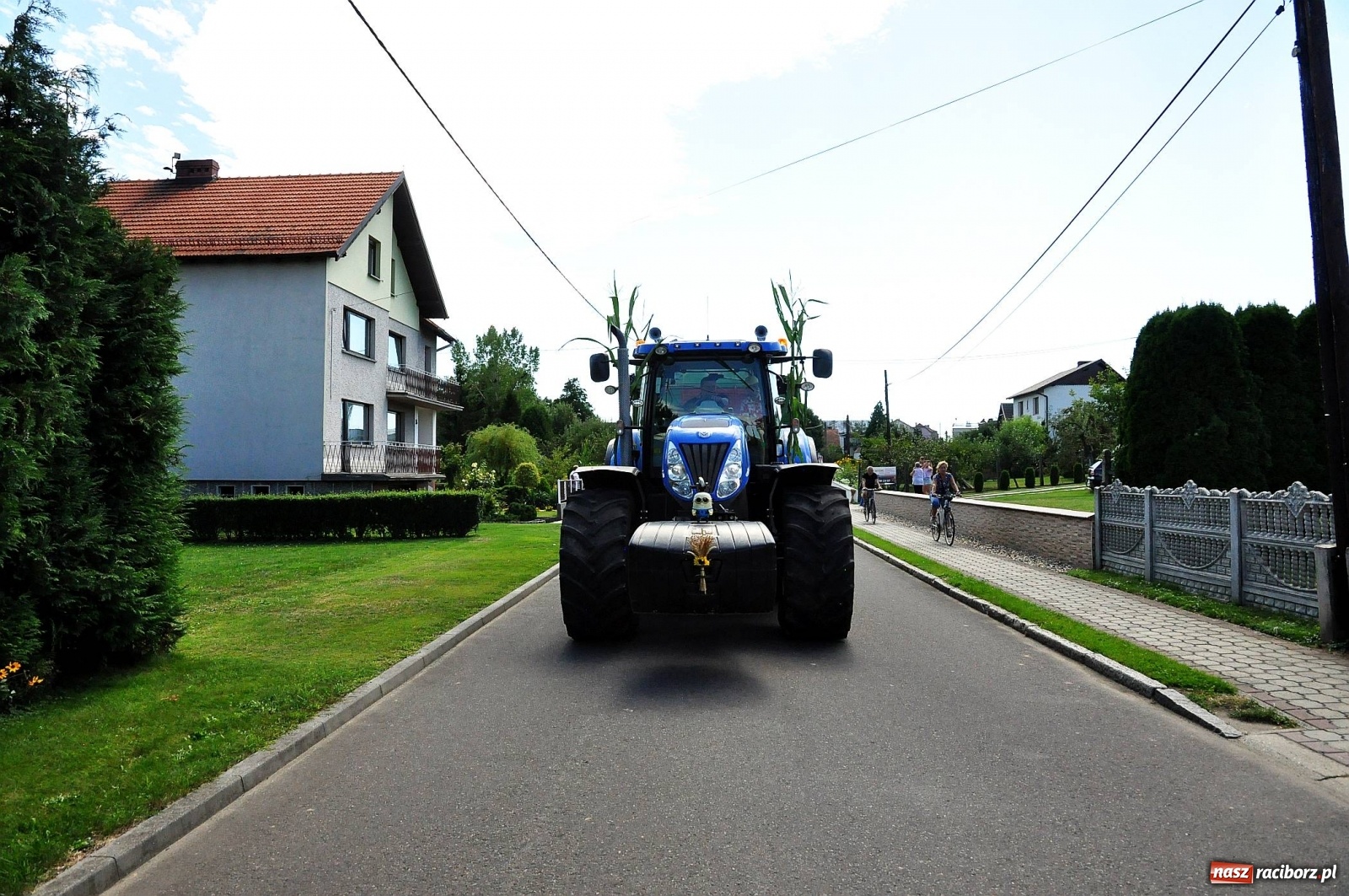 Zdjęcie w galerii na portalu naszraciborz.pl: Dożynki 2019. W Bolesławiu jak na plaży [FOTO i WIDEO]  wiadomości z regionu