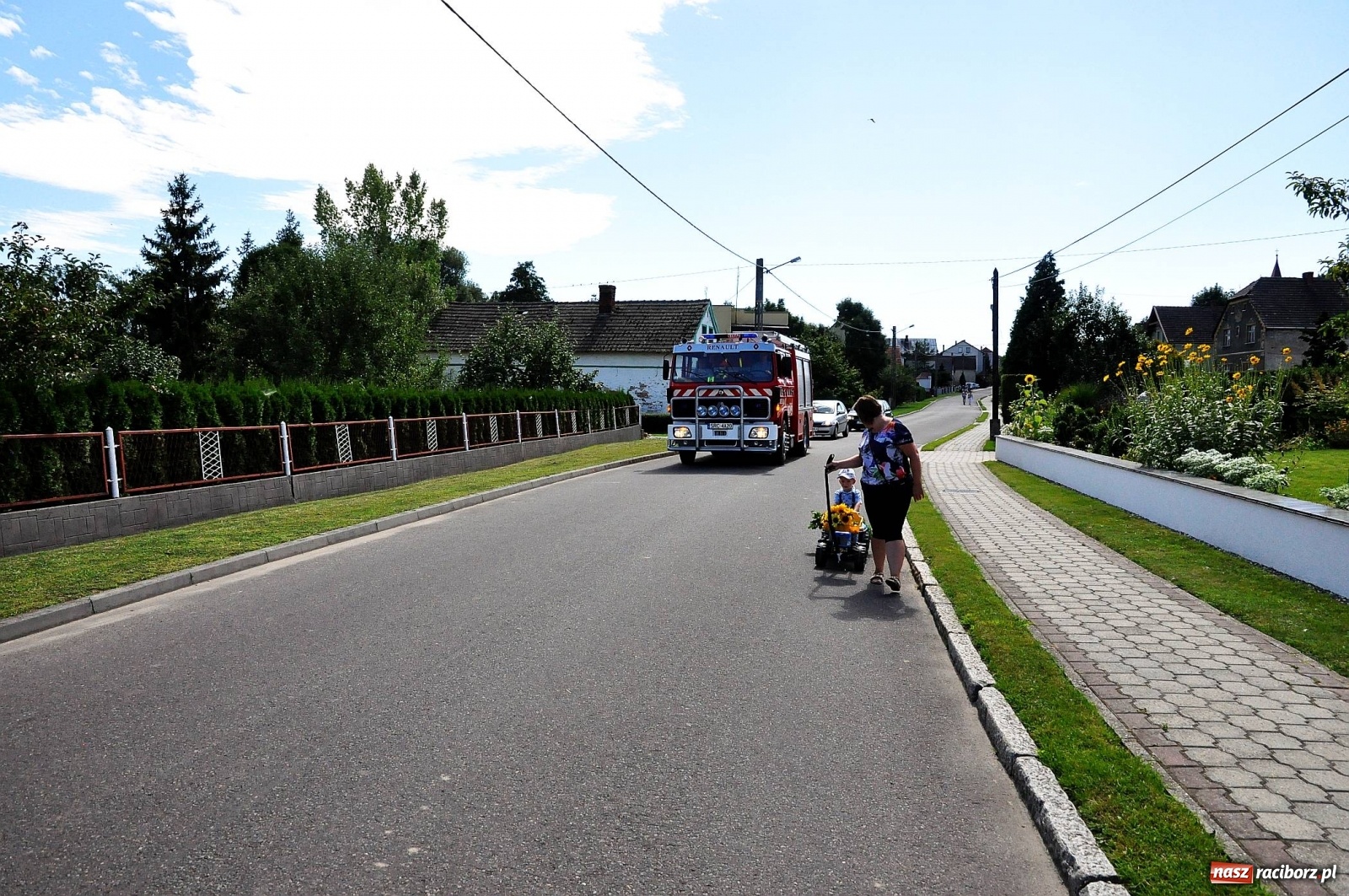 Zdjęcie w galerii na portalu naszraciborz.pl: Dożynki 2019. W Bolesławiu jak na plaży [FOTO i WIDEO]  wiadomości z regionu