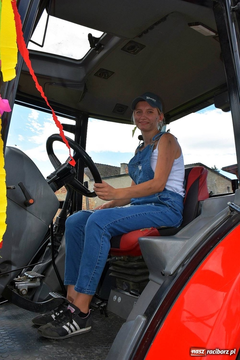 Zdjęcie w galerii na portalu naszraciborz.pl: Dożynki 2019. W Bolesławiu jak na plaży [FOTO i WIDEO]  wiadomości z regionu