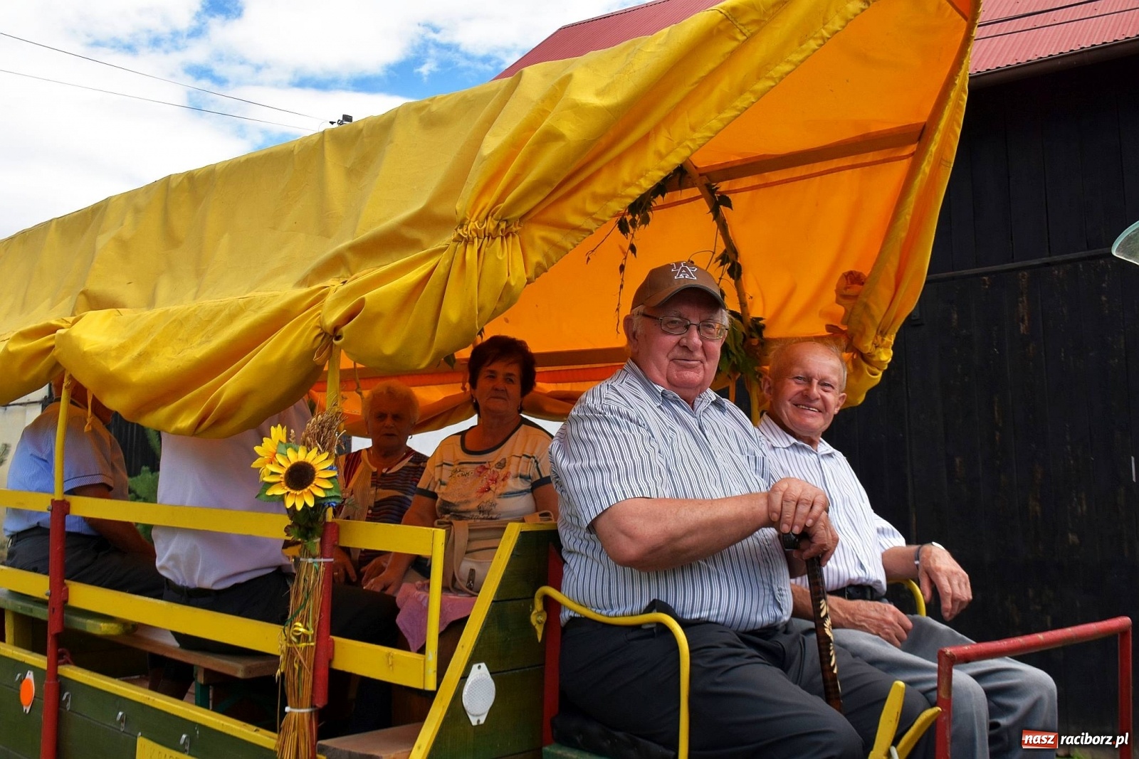 Zdjęcie w galerii na portalu naszraciborz.pl: Dożynki 2019. W Bolesławiu jak na plaży [FOTO i WIDEO]  wiadomości z regionu