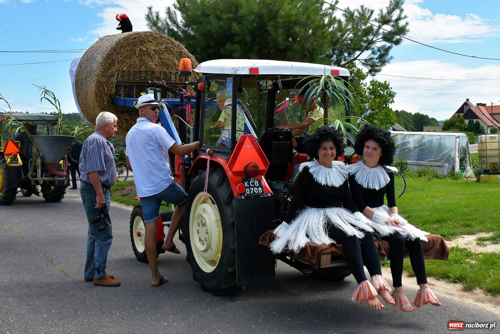 Zdjęcie w galerii na portalu naszraciborz.pl: Dożynki 2019. W Bolesławiu jak na plaży [FOTO i WIDEO]  wiadomości z regionu