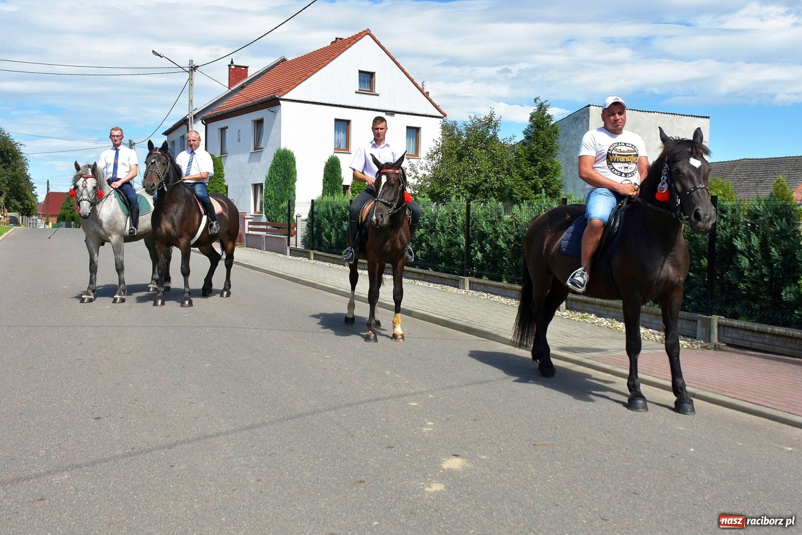 Zdjęcie w galerii na portalu naszraciborz.pl: Dożynki 2019. W Bolesławiu jak na plaży [FOTO i WIDEO]  wiadomości z regionu
