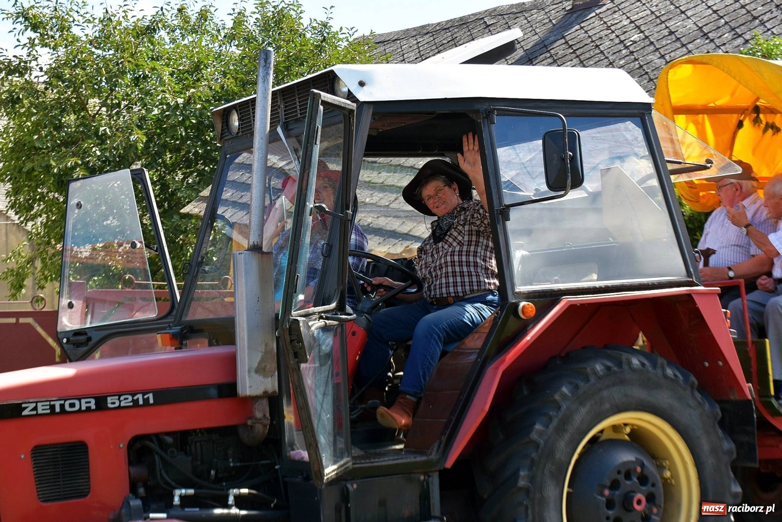 Zdjęcie w galerii na portalu naszraciborz.pl: Dożynki 2019. W Bolesławiu jak na plaży [FOTO i WIDEO]  wiadomości z regionu