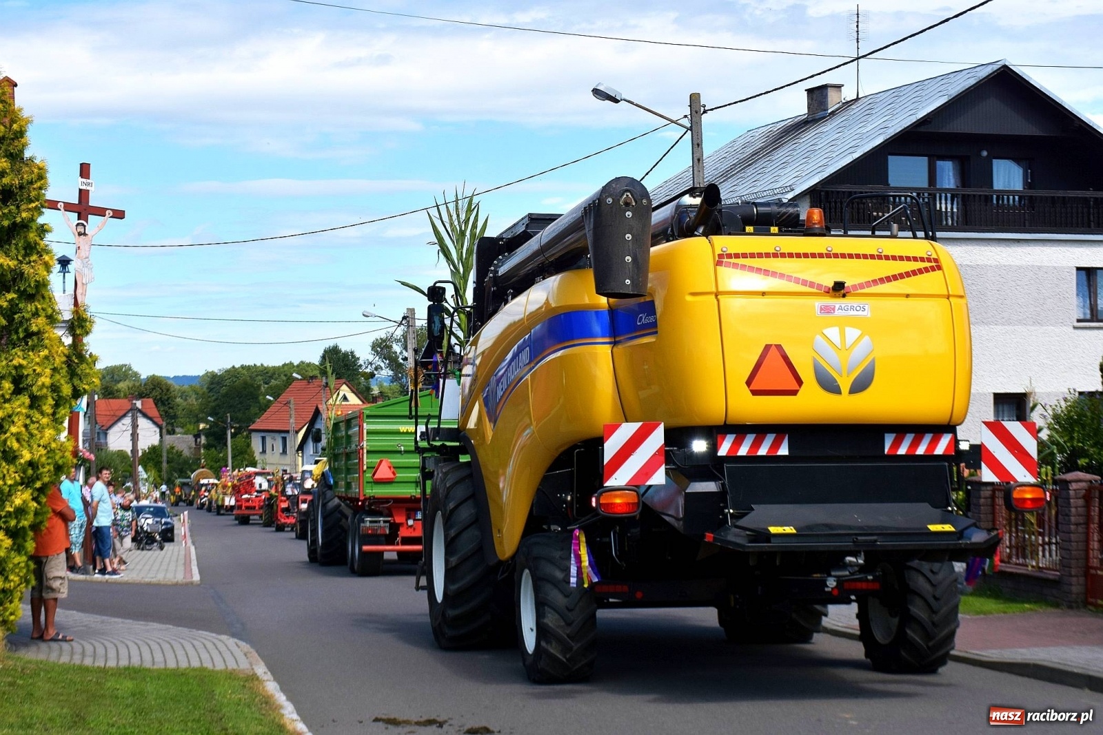 Zdjęcie w galerii na portalu naszraciborz.pl: Dożynki 2019. W Bolesławiu jak na plaży [FOTO i WIDEO]  wiadomości z regionu