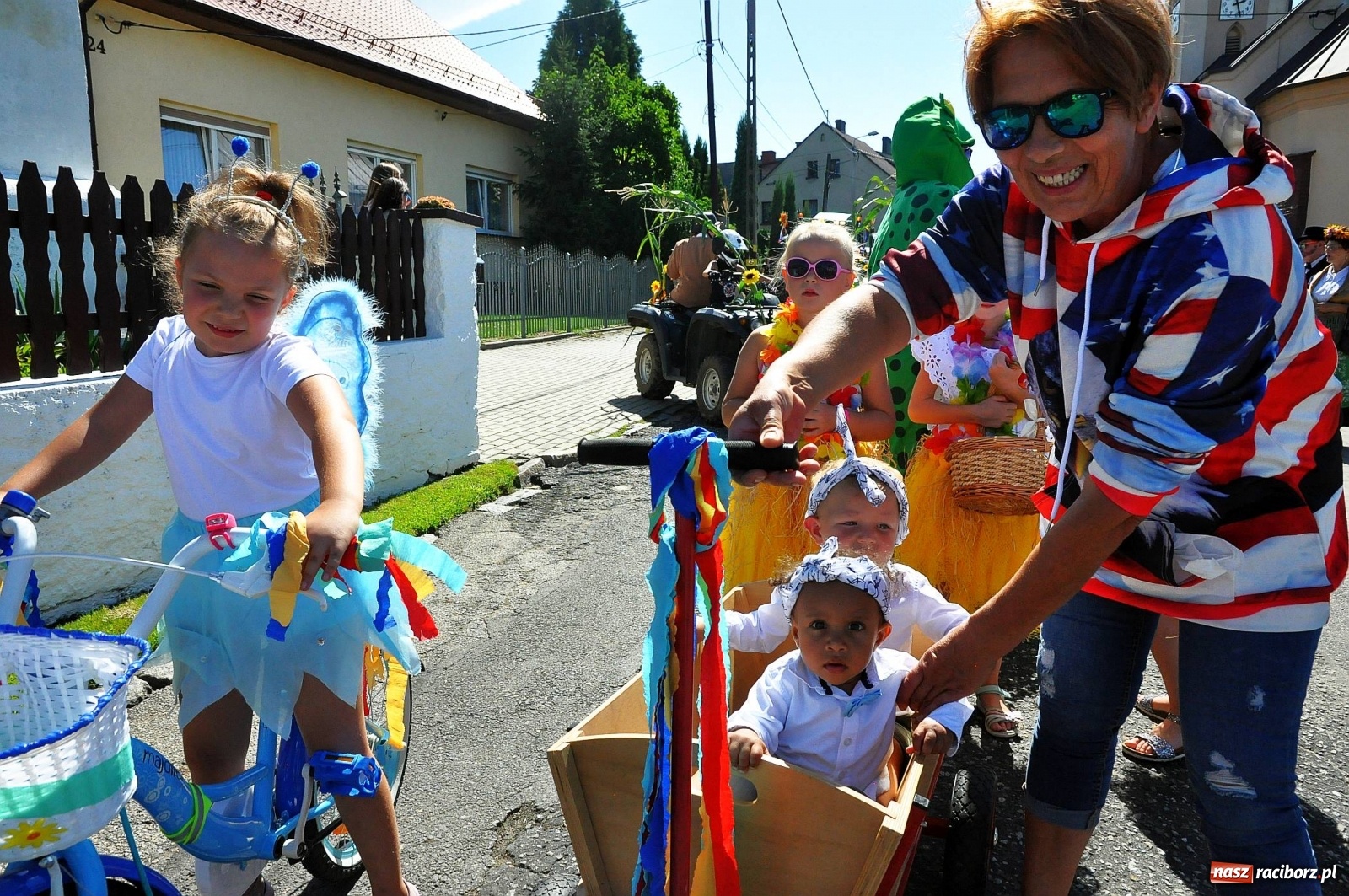 Zdjęcie w galerii na portalu naszraciborz.pl: Dożynki 2019. Chcemy żyć! Roszków wolny od GMO [FOTO i WIDEO] wiadomości z regionu