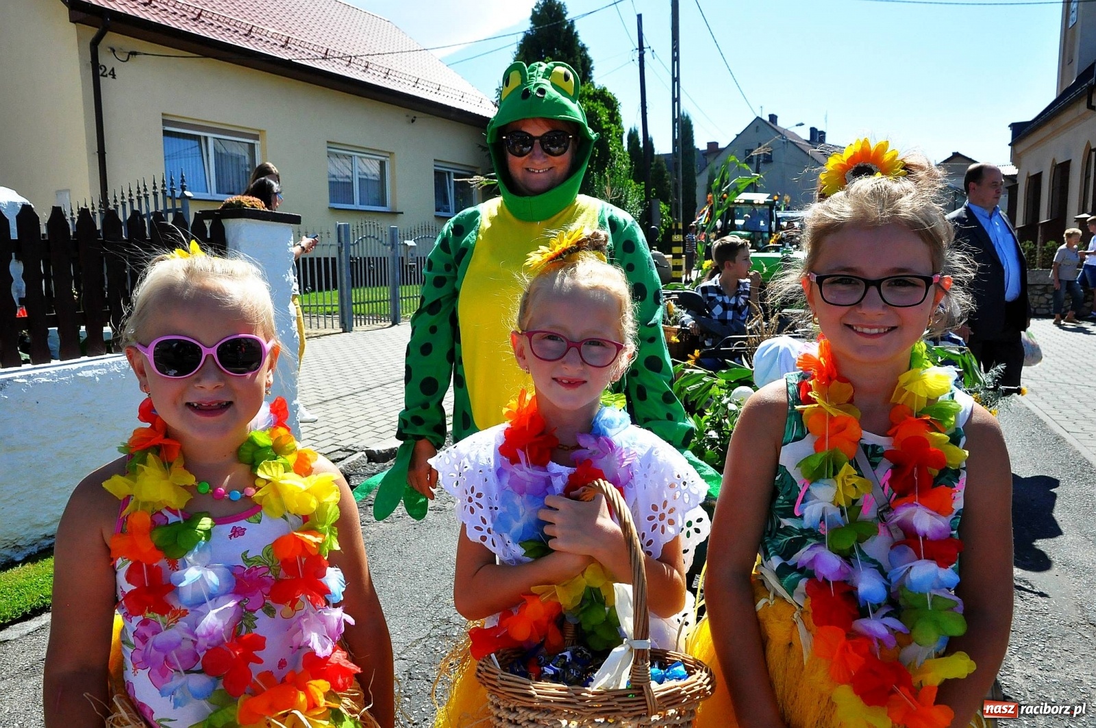 Zdjęcie w galerii na portalu naszraciborz.pl: Dożynki 2019. Chcemy żyć! Roszków wolny od GMO [FOTO i WIDEO] wiadomości z regionu