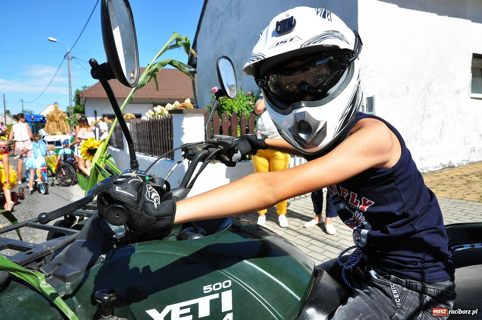 Zdjęcie w galerii na portalu naszraciborz.pl: Dożynki 2019. Chcemy żyć! Roszków wolny od GMO [FOTO i WIDEO] wiadomości z regionu