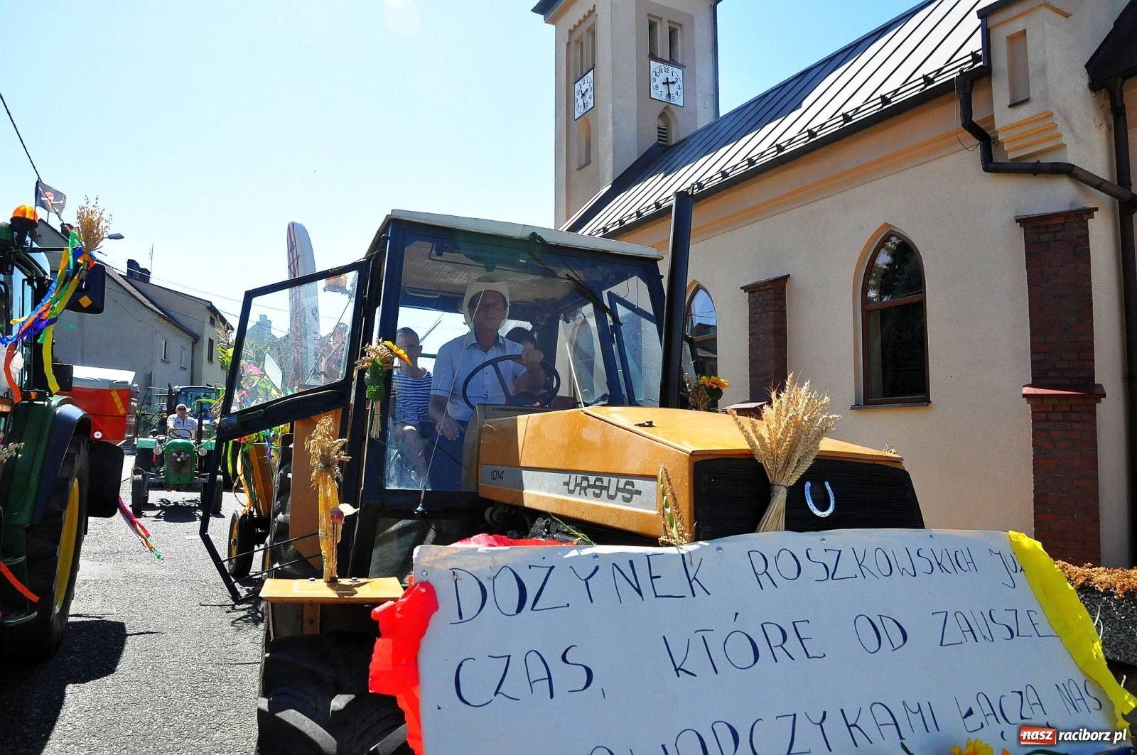 Zdjęcie w galerii na portalu naszraciborz.pl: Dożynki 2019. Chcemy żyć! Roszków wolny od GMO [FOTO i WIDEO] wiadomości z regionu