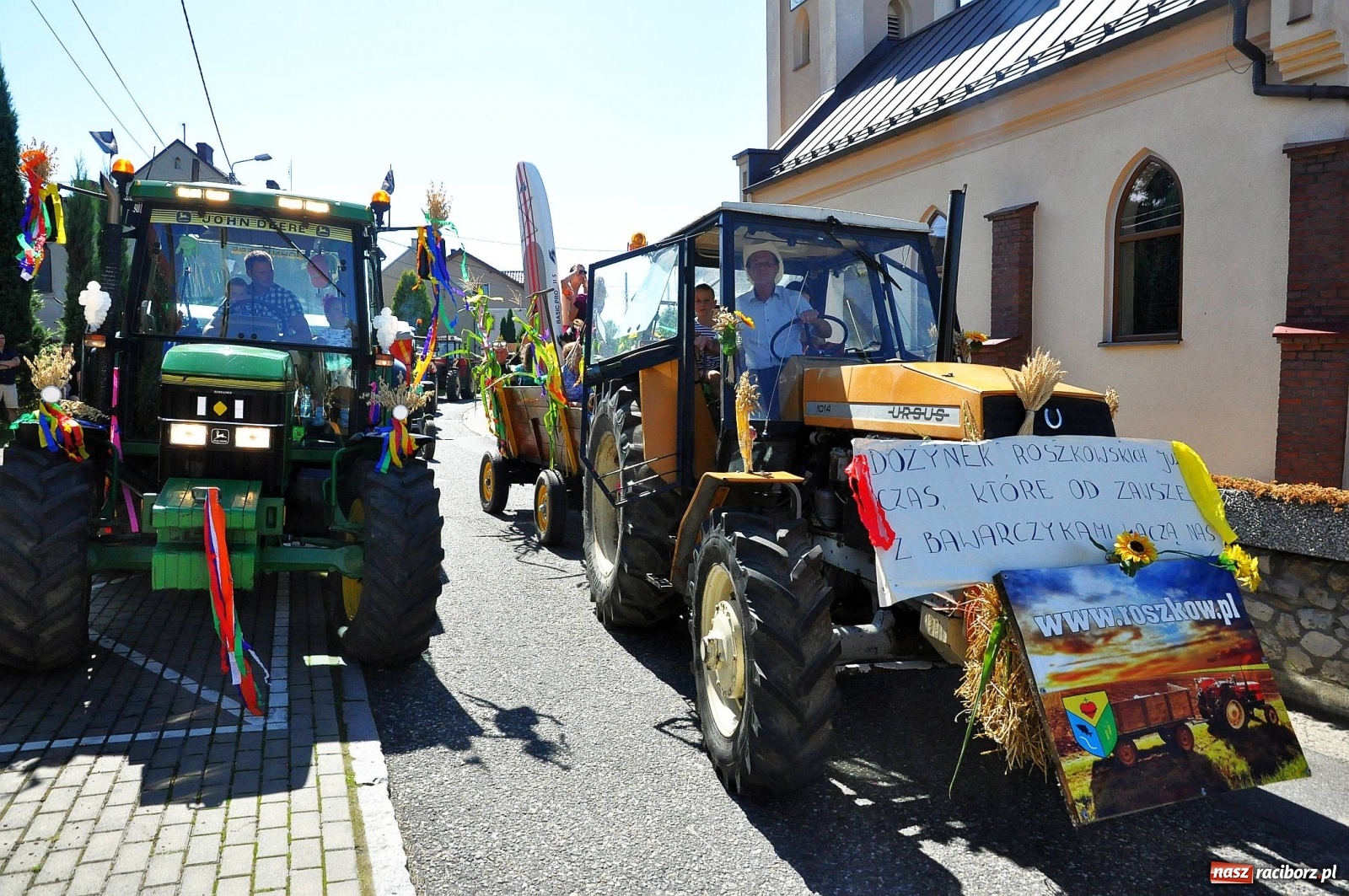Zdjęcie w galerii na portalu naszraciborz.pl: Dożynki 2019. Chcemy żyć! Roszków wolny od GMO [FOTO i WIDEO] wiadomości z regionu