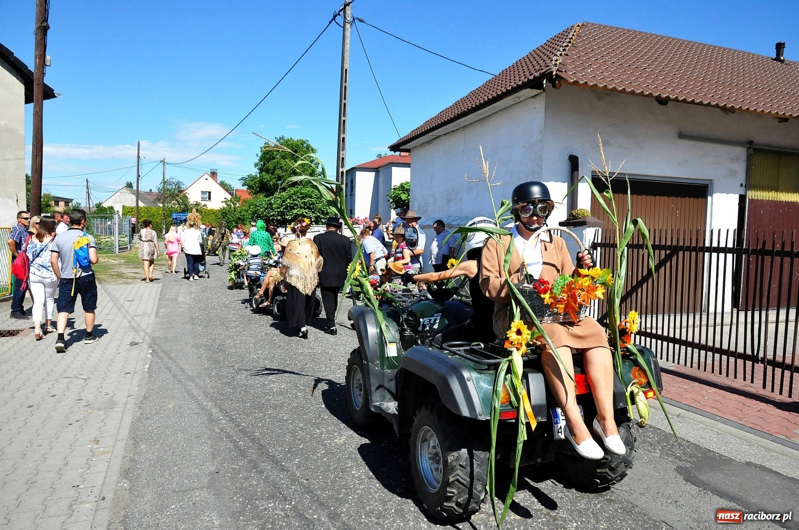 Zdjęcie w galerii na portalu naszraciborz.pl: Dożynki 2019. Chcemy żyć! Roszków wolny od GMO [FOTO i WIDEO] wiadomości z regionu