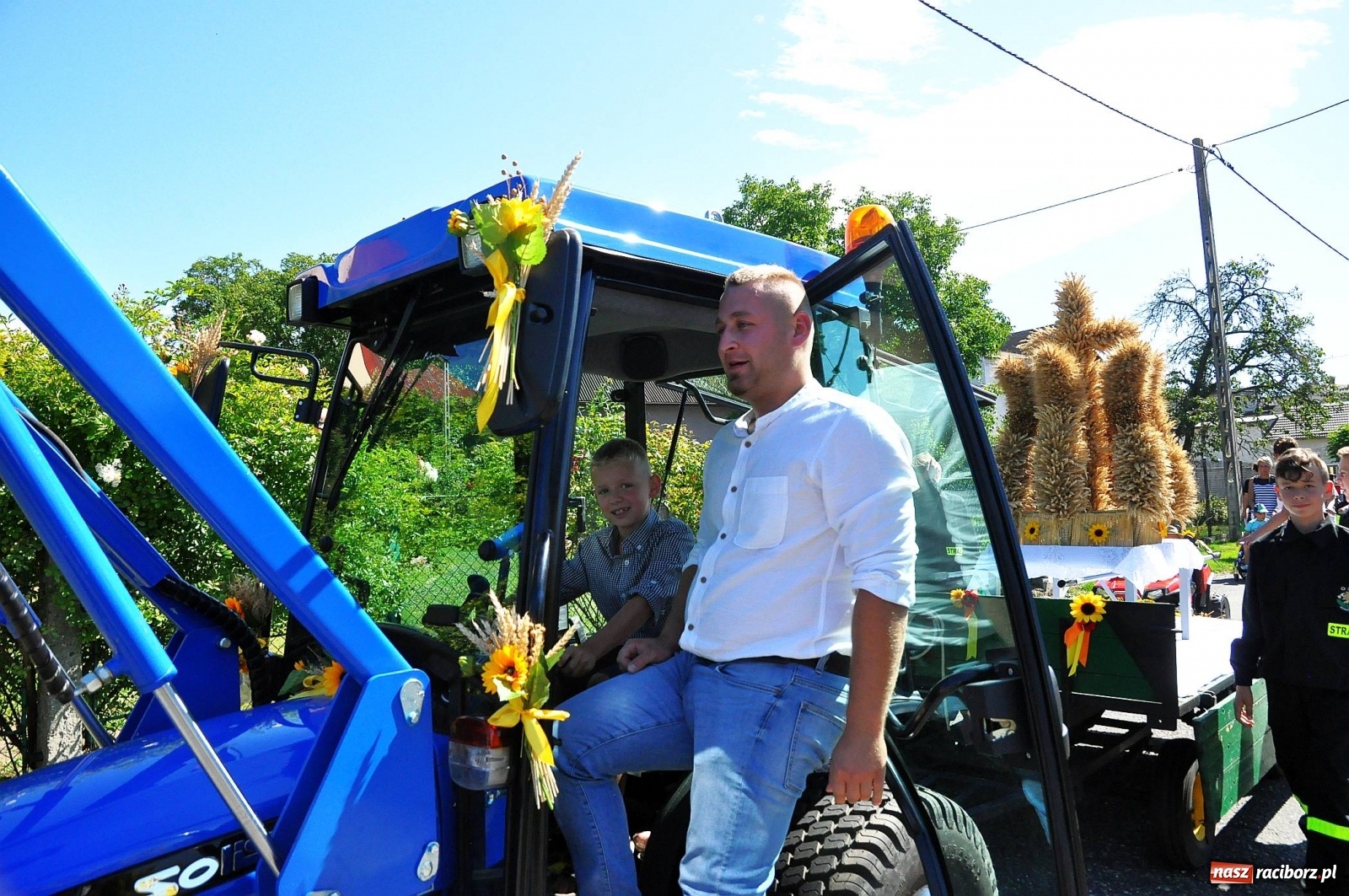 Zdjęcie w galerii na portalu naszraciborz.pl: Dożynki 2019. Chcemy żyć! Roszków wolny od GMO [FOTO i WIDEO] wiadomości z regionu