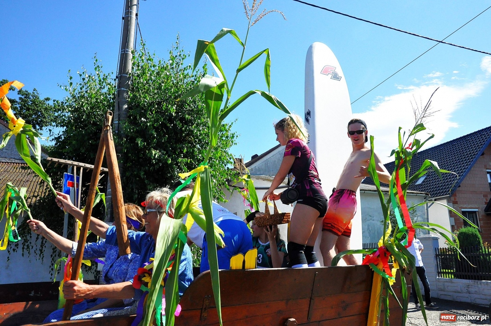 Zdjęcie w galerii na portalu naszraciborz.pl: Dożynki 2019. Chcemy żyć! Roszków wolny od GMO [FOTO i WIDEO] wiadomości z regionu