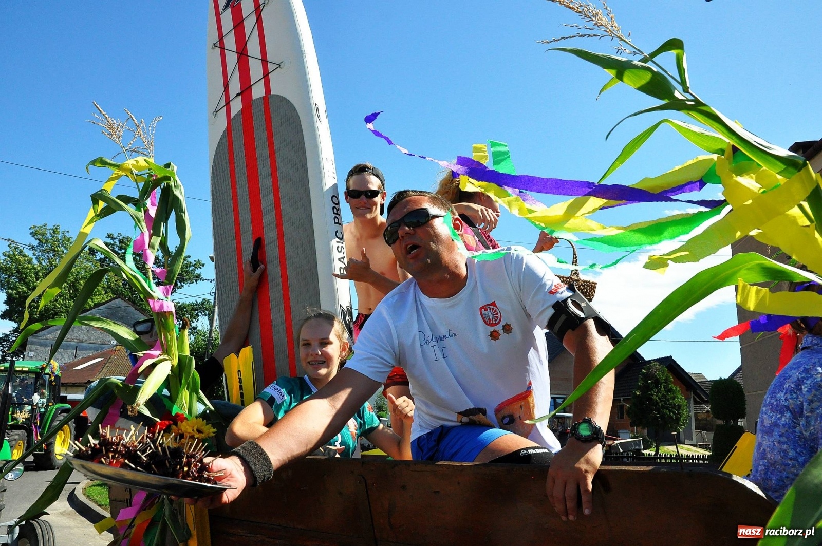 Zdjęcie w galerii na portalu naszraciborz.pl: Dożynki 2019. Chcemy żyć! Roszków wolny od GMO [FOTO i WIDEO] wiadomości z regionu