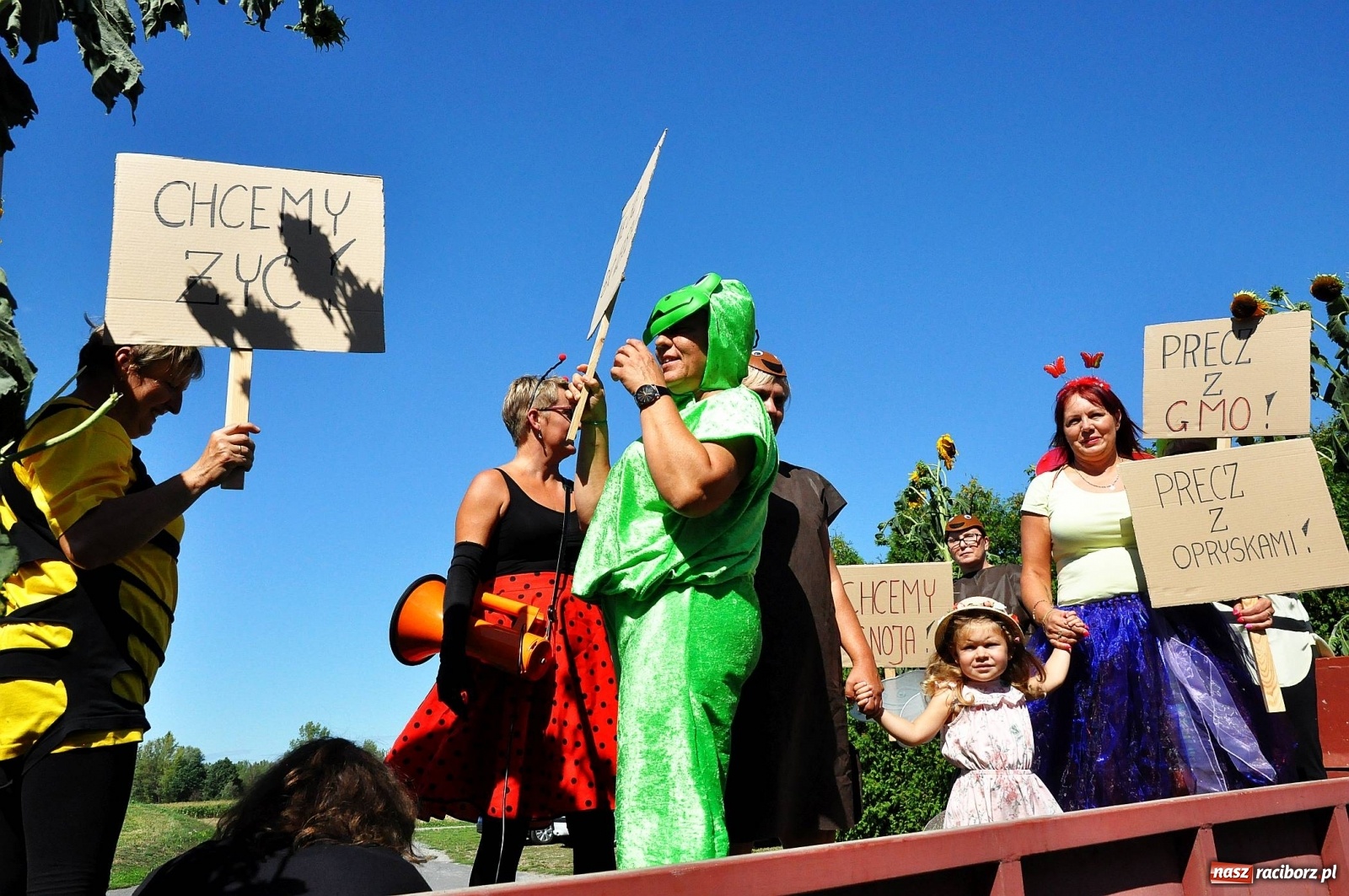 Zdjęcie w galerii na portalu naszraciborz.pl: Dożynki 2019. Chcemy żyć! Roszków wolny od GMO [FOTO i WIDEO] wiadomości z regionu