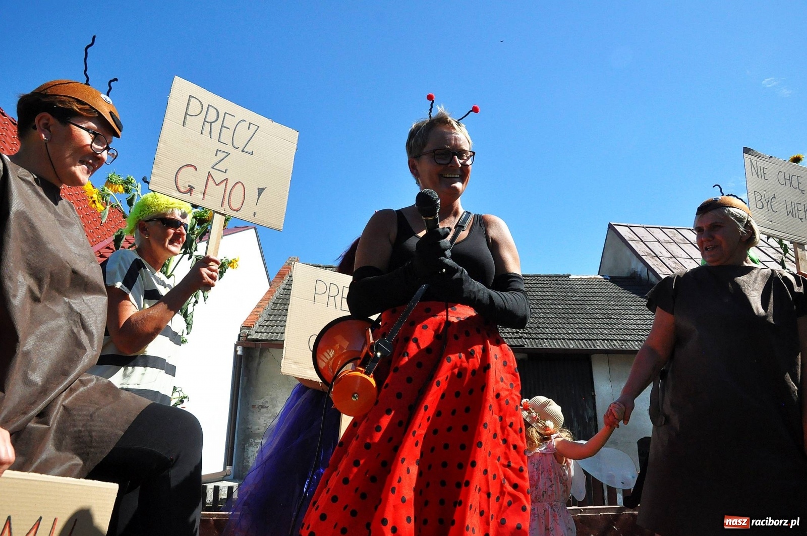 Zdjęcie w galerii na portalu naszraciborz.pl: Dożynki 2019. Chcemy żyć! Roszków wolny od GMO [FOTO i WIDEO] wiadomości z regionu