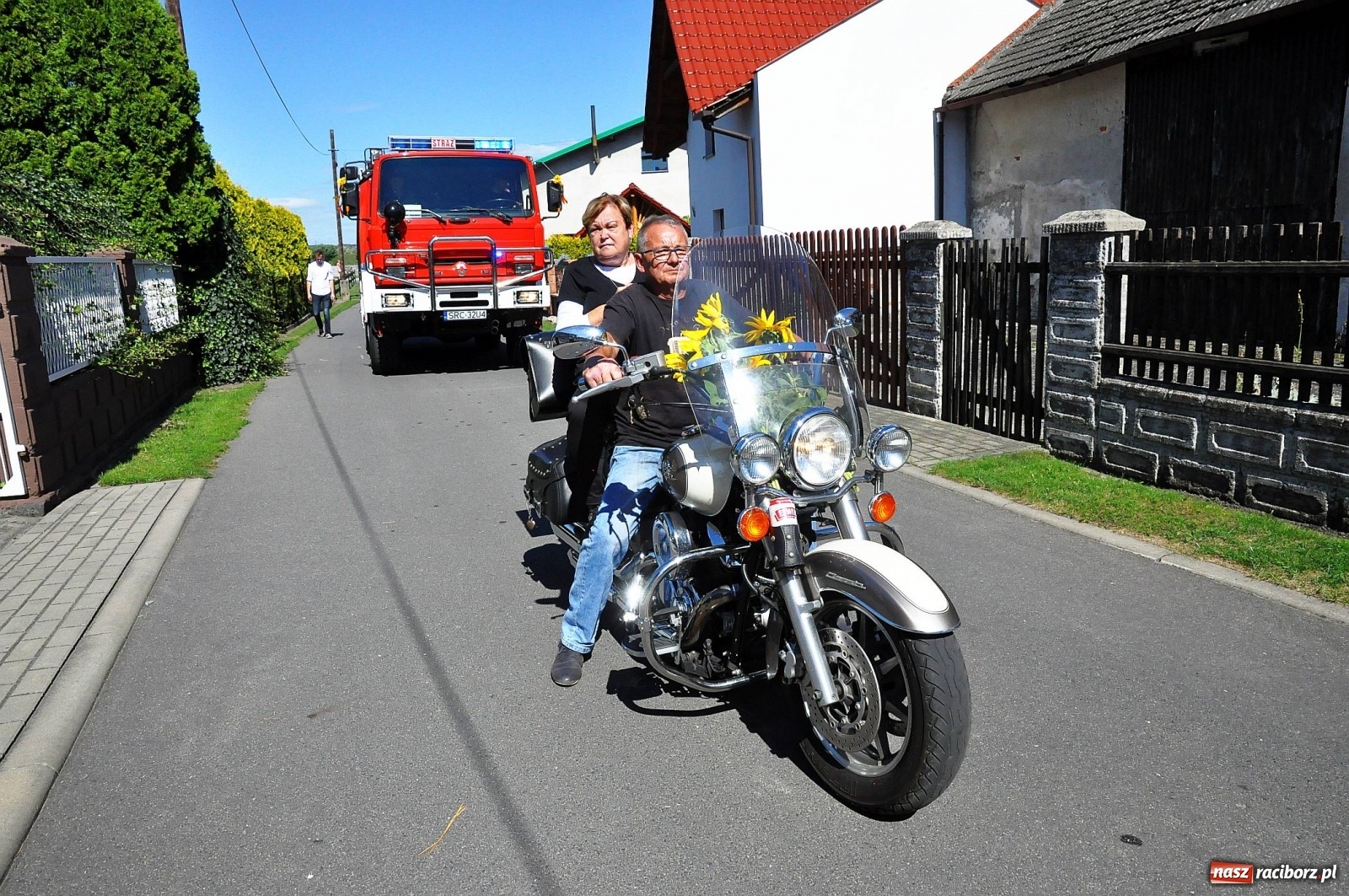 Zdjęcie w galerii na portalu naszraciborz.pl: Dożynki 2019. Chcemy żyć! Roszków wolny od GMO [FOTO i WIDEO] wiadomości z regionu