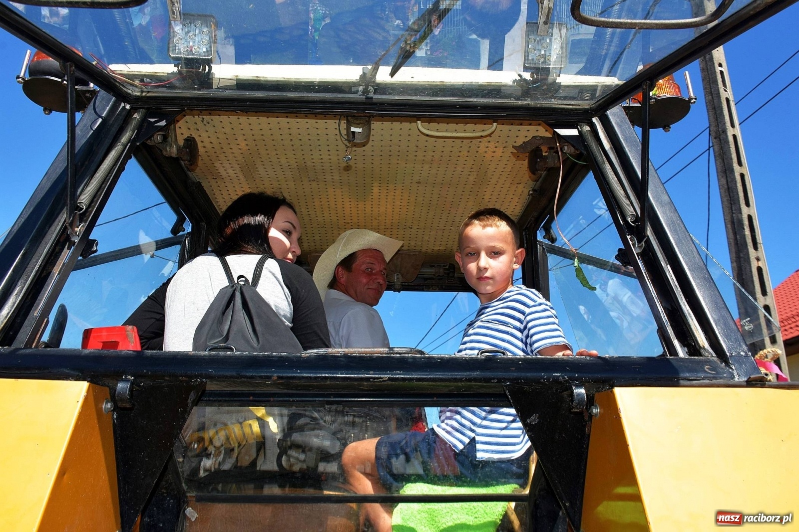 Zdjęcie w galerii na portalu naszraciborz.pl: Dożynki 2019. Chcemy żyć! Roszków wolny od GMO [FOTO i WIDEO] wiadomości z regionu