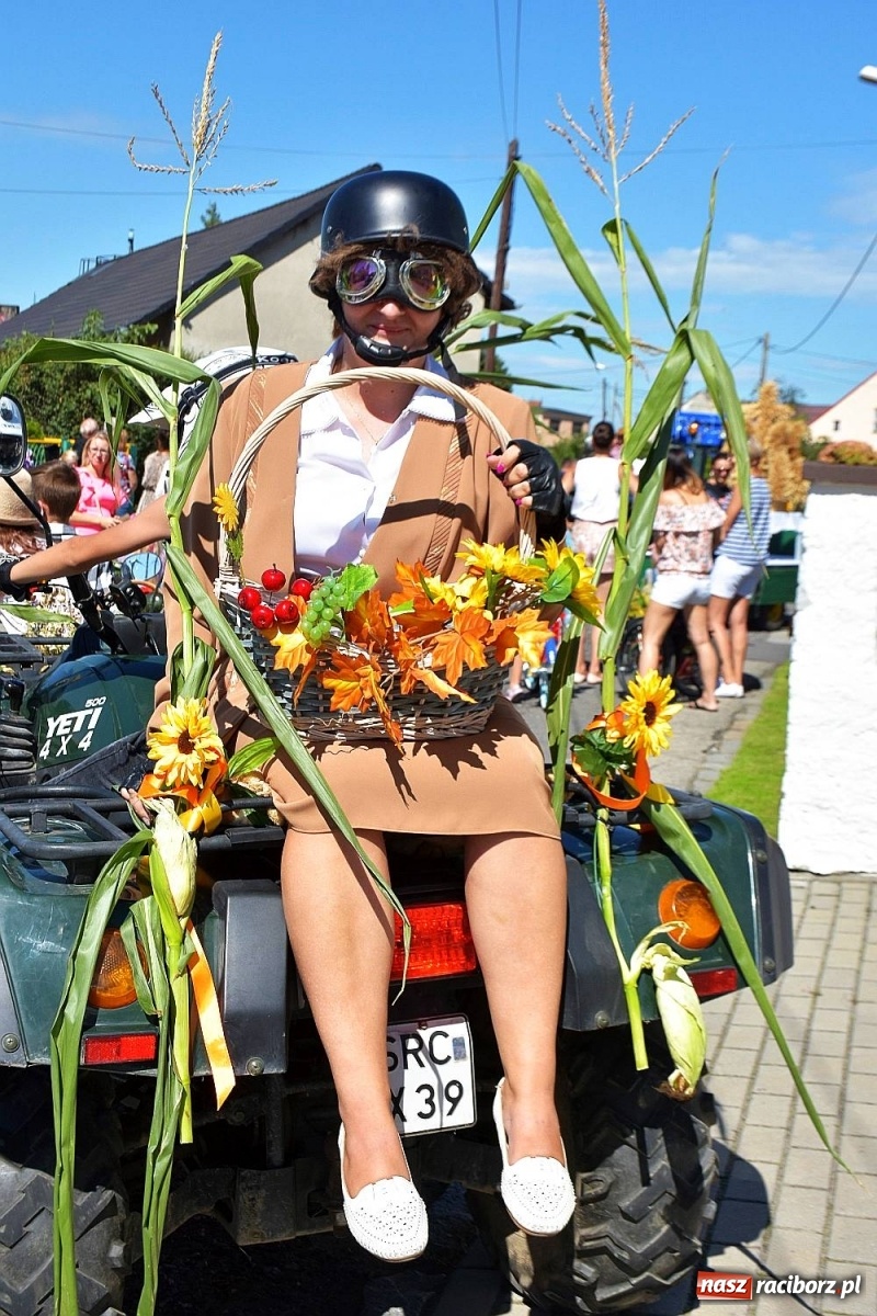 Zdjęcie w galerii na portalu naszraciborz.pl: Dożynki 2019. Chcemy żyć! Roszków wolny od GMO [FOTO i WIDEO] wiadomości z regionu