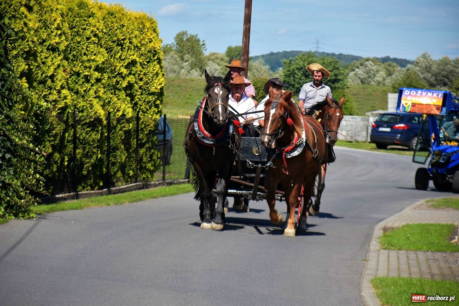 Zdjęcie w galerii na portalu naszraciborz.pl: Dożynki 2019. Chcemy żyć! Roszków wolny od GMO [FOTO i WIDEO] wiadomości z regionu