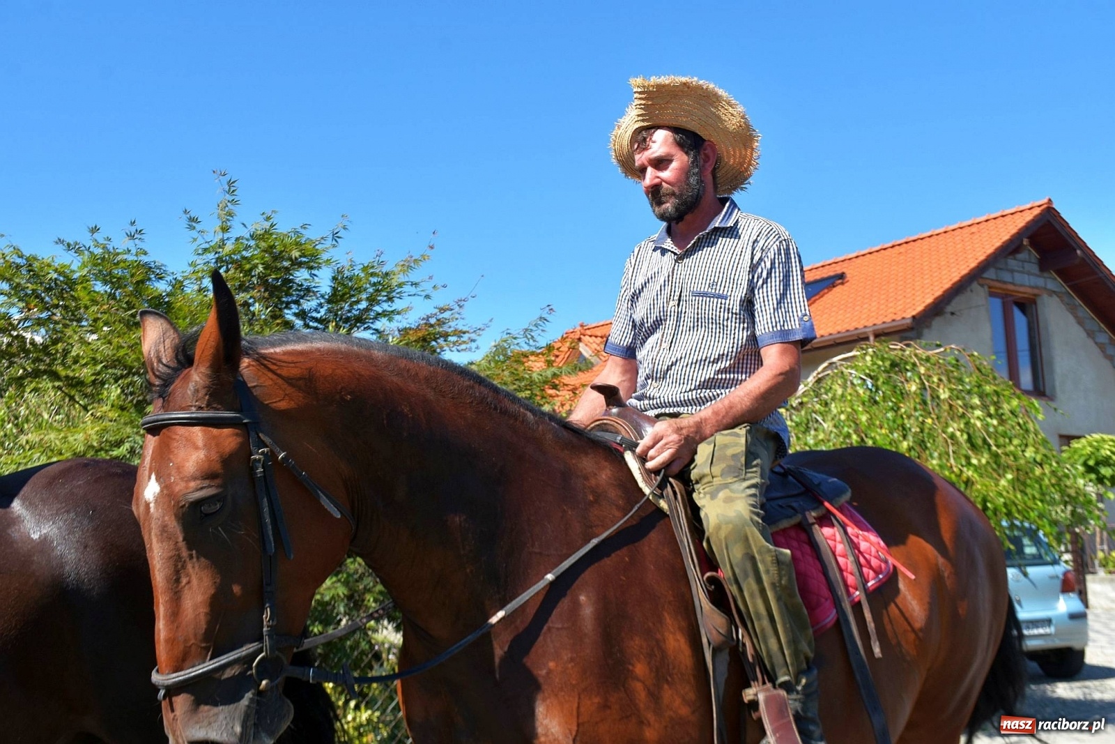 Zdjęcie w galerii na portalu naszraciborz.pl: Dożynki 2019. Chcemy żyć! Roszków wolny od GMO [FOTO i WIDEO] wiadomości z regionu