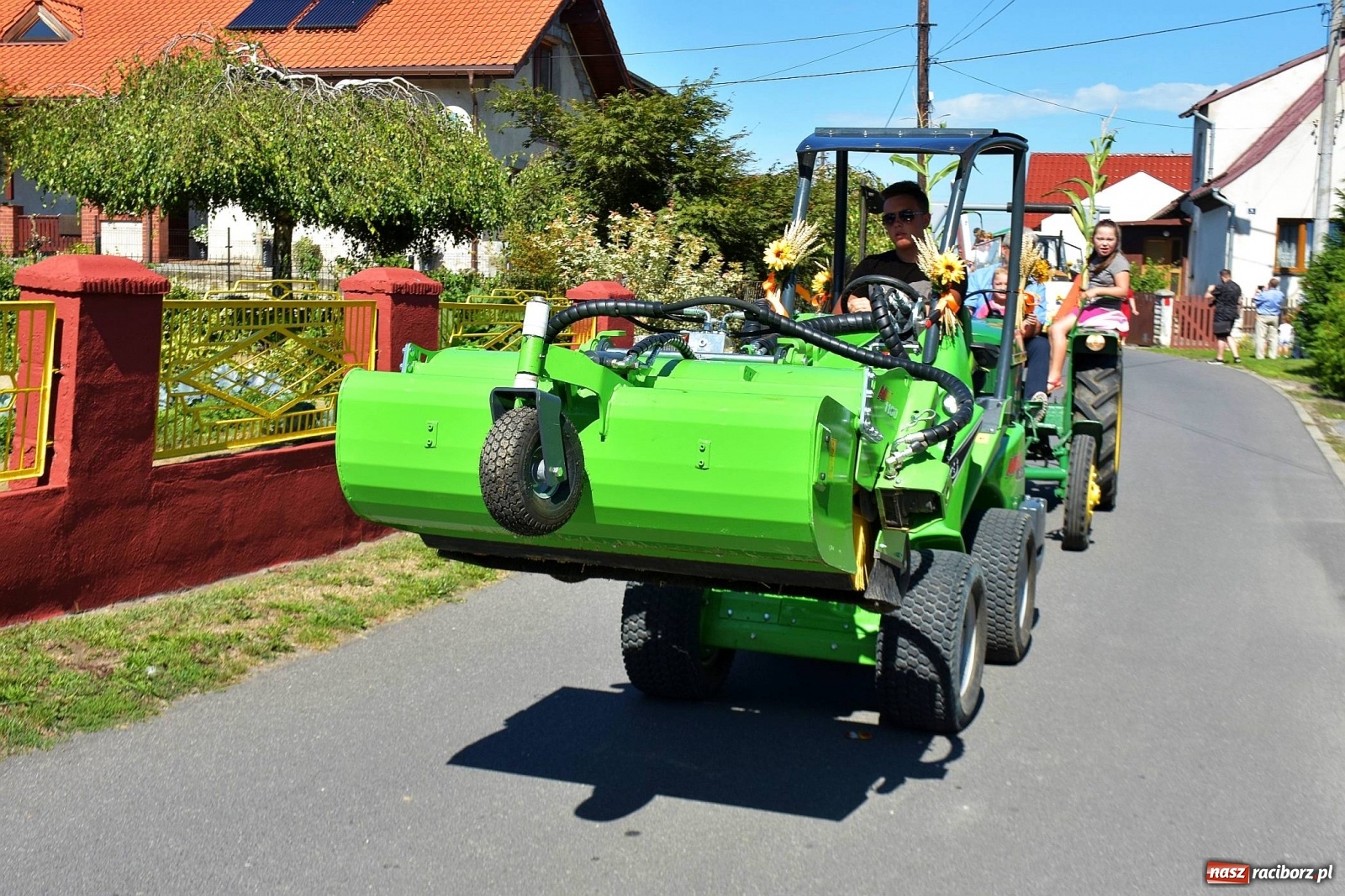 Zdjęcie w galerii na portalu naszraciborz.pl: Dożynki 2019. Chcemy żyć! Roszków wolny od GMO [FOTO i WIDEO] wiadomości z regionu
