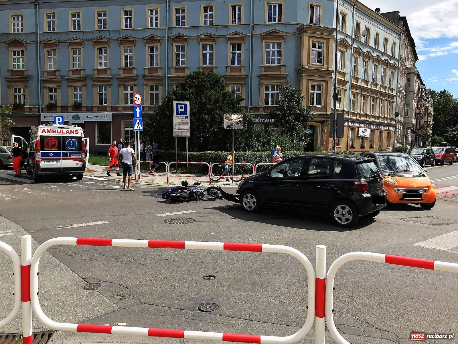 Zdjęcie w galerii na portalu naszraciborz.pl: Potrącenie motocyklisty na Wojska Polskiego [FOTO]  wiadomości z regionu