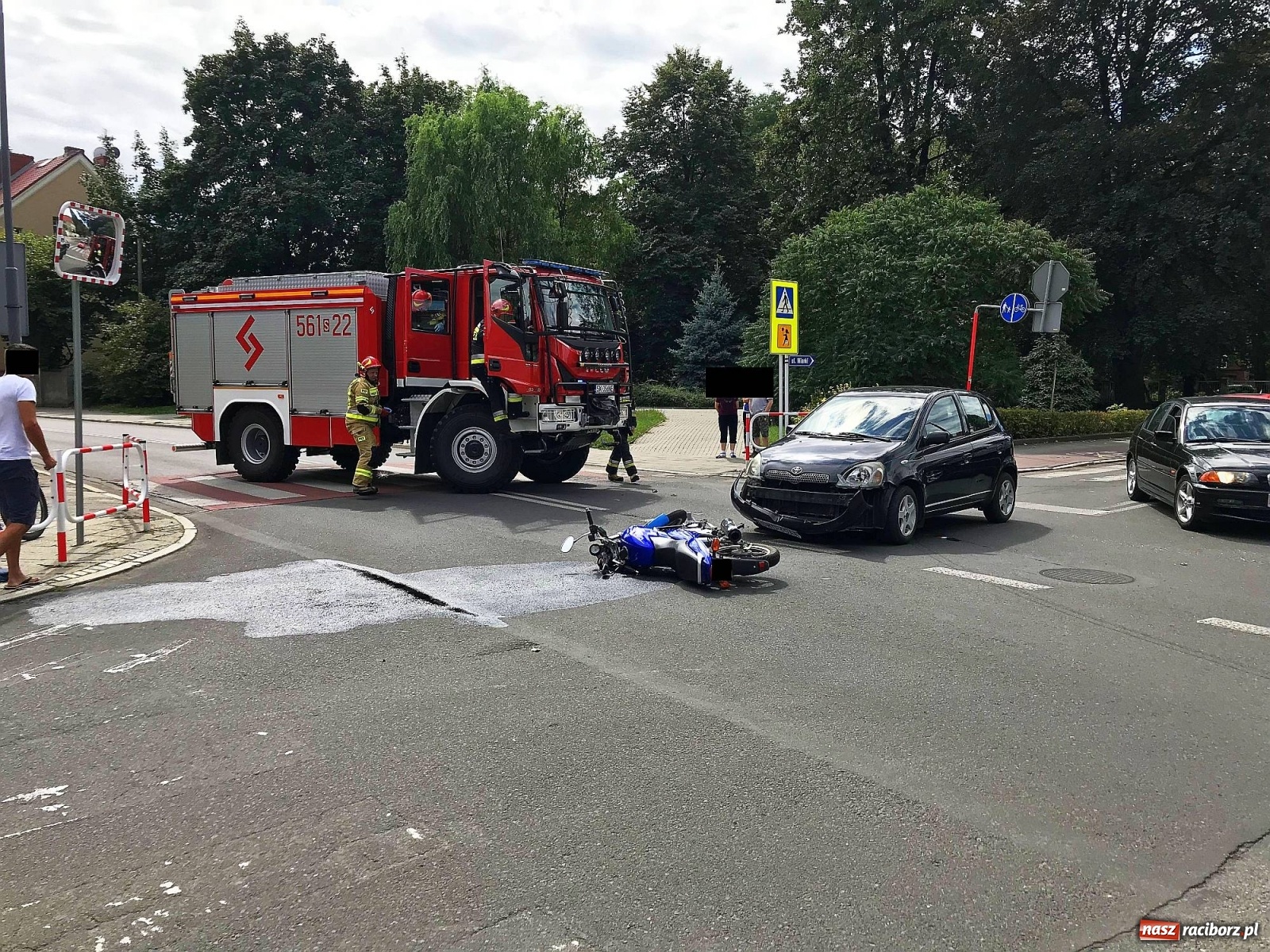 Zdjęcie w galerii na portalu naszraciborz.pl: Potrącenie motocyklisty na Wojska Polskiego [FOTO]  wiadomości z regionu