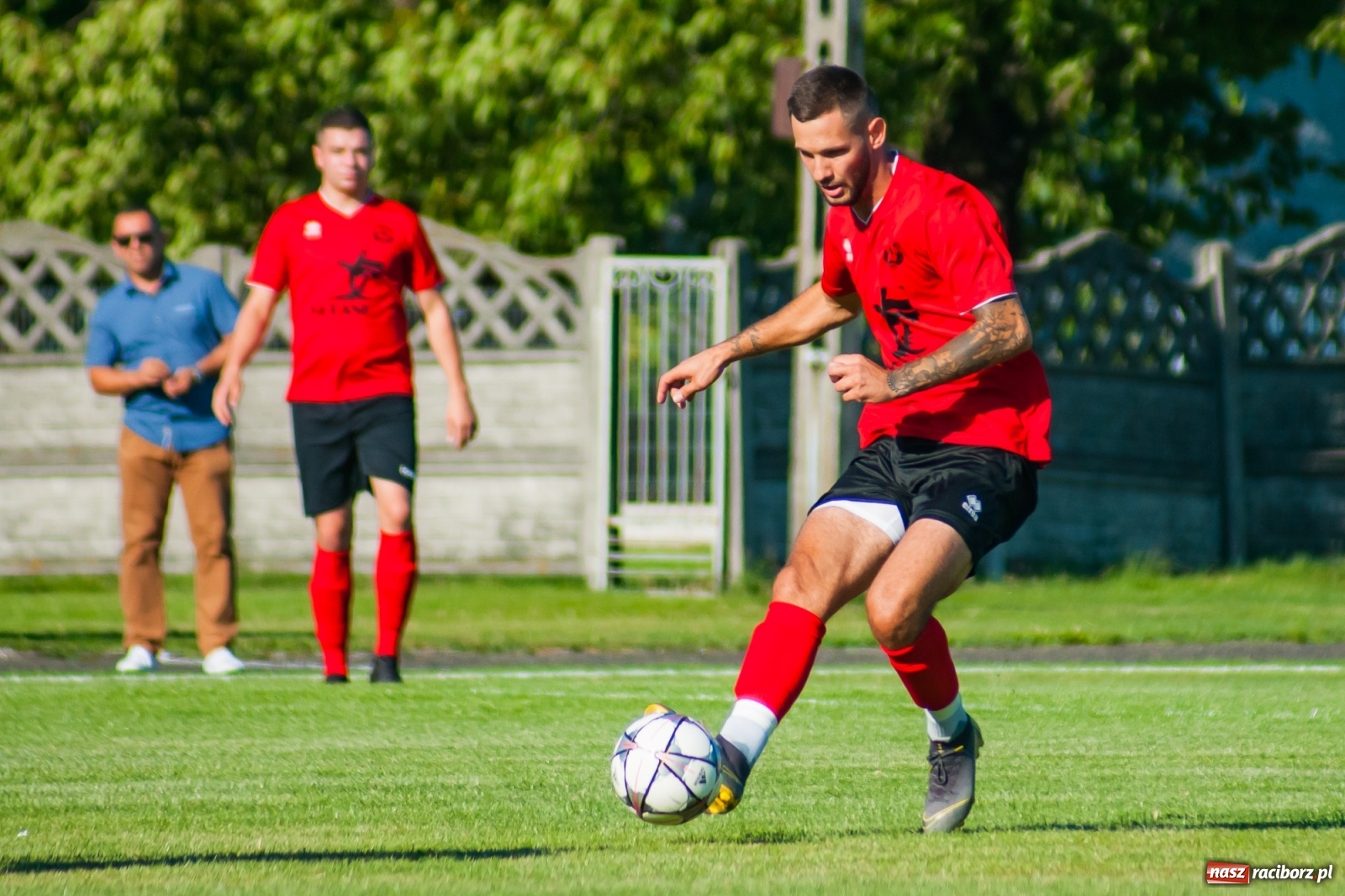 Zdjęcie w galerii na portalu naszraciborz.pl: Dreszczowiec w Tworkowie. Gospodarze z pierwszą wygraną [FOTO i WIDEO] wiadomości z regionu