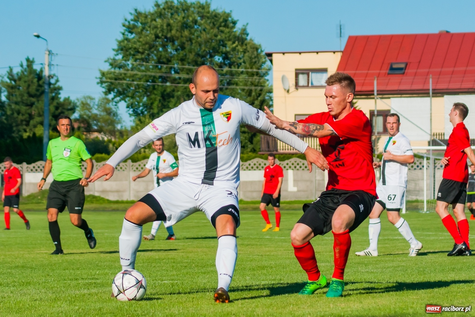 Zdjęcie w galerii na portalu naszraciborz.pl: Dreszczowiec w Tworkowie. Gospodarze z pierwszą wygraną [FOTO i WIDEO] wiadomości z regionu