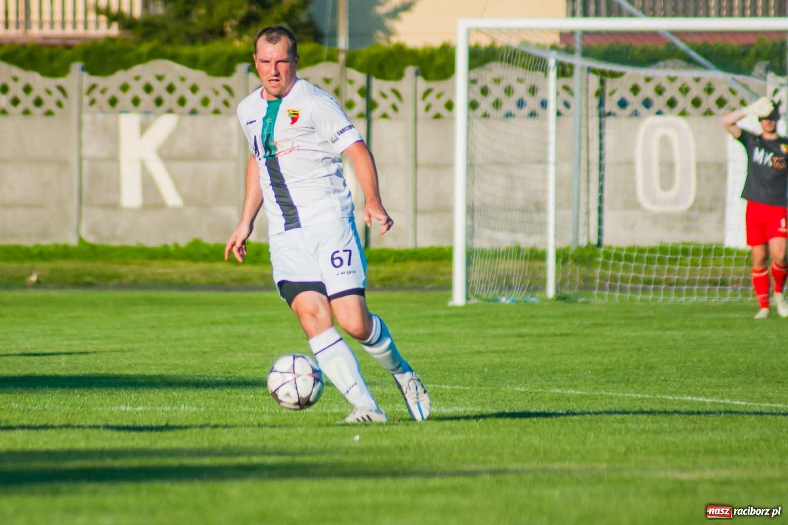 Zdjęcie w galerii na portalu naszraciborz.pl: Dreszczowiec w Tworkowie. Gospodarze z pierwszą wygraną [FOTO i WIDEO] wiadomości z regionu