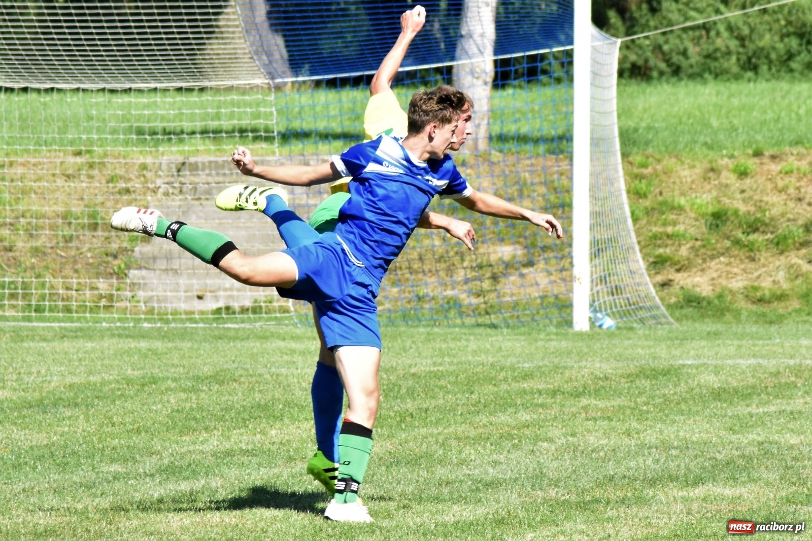 Zdjęcie w galerii na portalu naszraciborz.pl: Mecz walki w Gamowie. Brzezie z kompletem punktów [FOTO] wiadomości z regionu