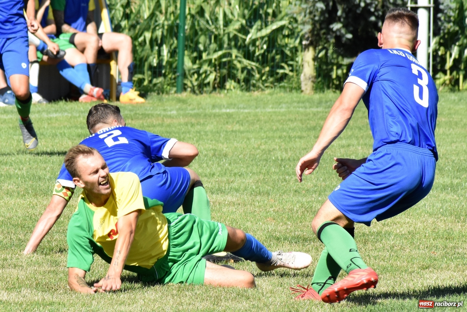 Zdjęcie w galerii na portalu naszraciborz.pl: Mecz walki w Gamowie. Brzezie z kompletem punktów [FOTO] wiadomości z regionu