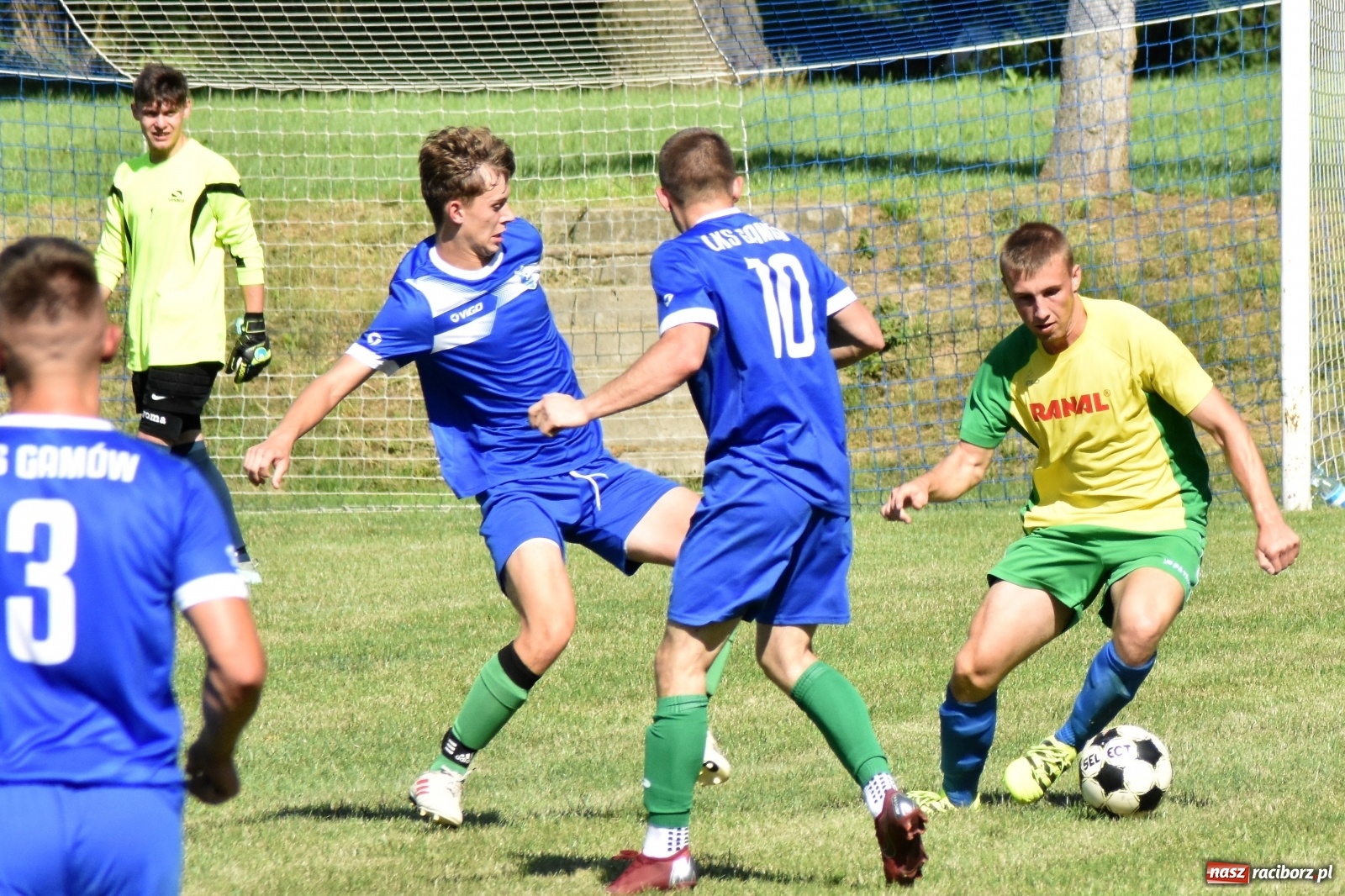 Zdjęcie w galerii na portalu naszraciborz.pl: Mecz walki w Gamowie. Brzezie z kompletem punktów [FOTO] wiadomości z regionu