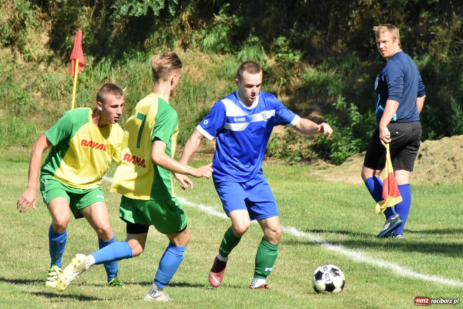 Zdjęcie w galerii na portalu naszraciborz.pl: Mecz walki w Gamowie. Brzezie z kompletem punktów [FOTO] wiadomości z regionu