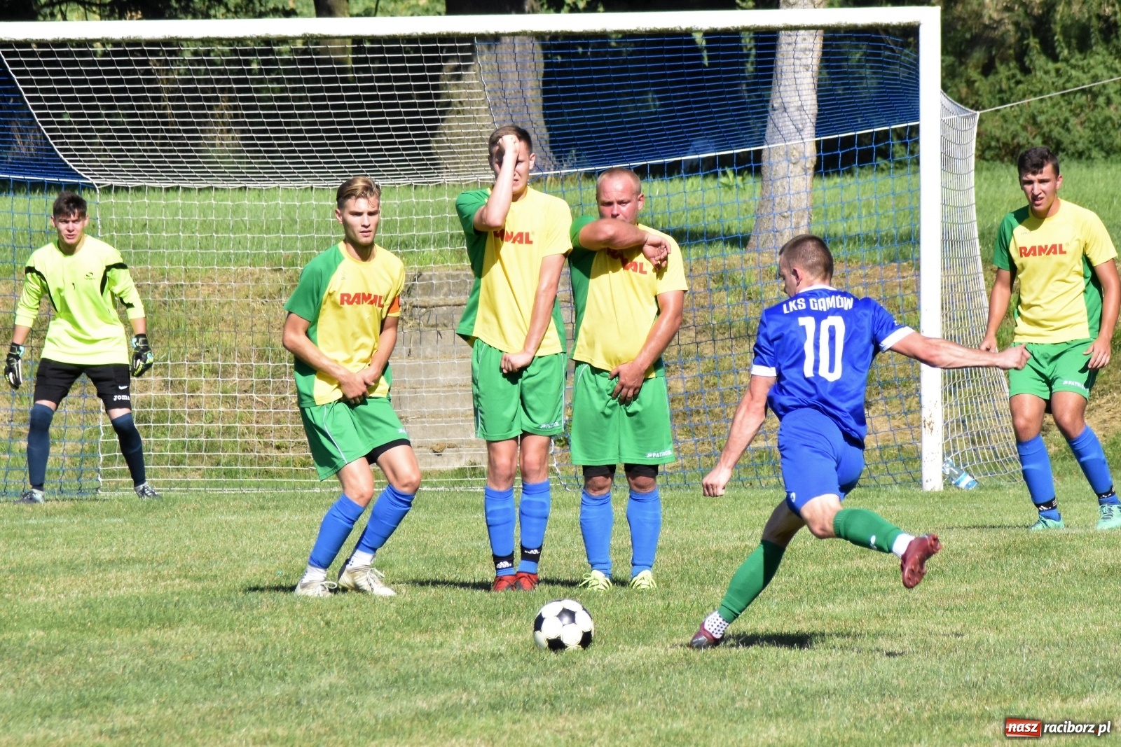 Zdjęcie w galerii na portalu naszraciborz.pl: Mecz walki w Gamowie. Brzezie z kompletem punktów [FOTO] wiadomości z regionu