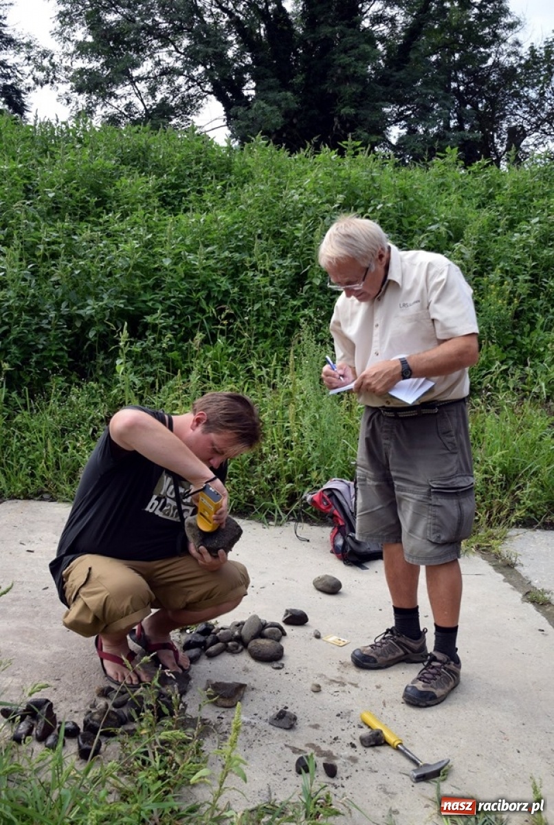 Zdjęcie w galerii na portalu naszraciborz.pl: Czesi przeszukali koryto starej Odry w Raciborzu [FOTO] wiadomości z regionu