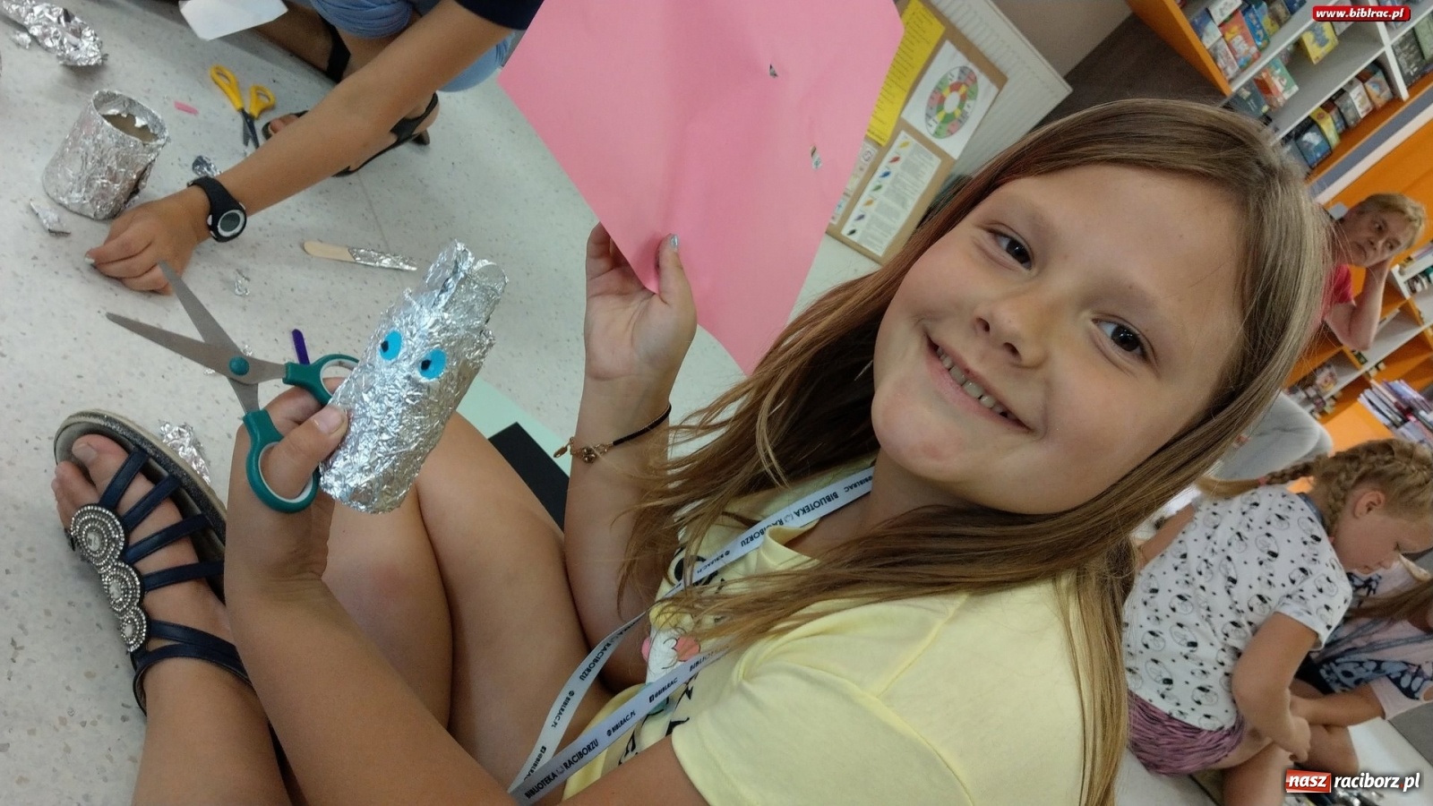 Zdjęcie w galerii na portalu naszraciborz.pl: Młodzi czytelnicy w podróży do świata fantastyki [FOTO] wiadomości z regionu