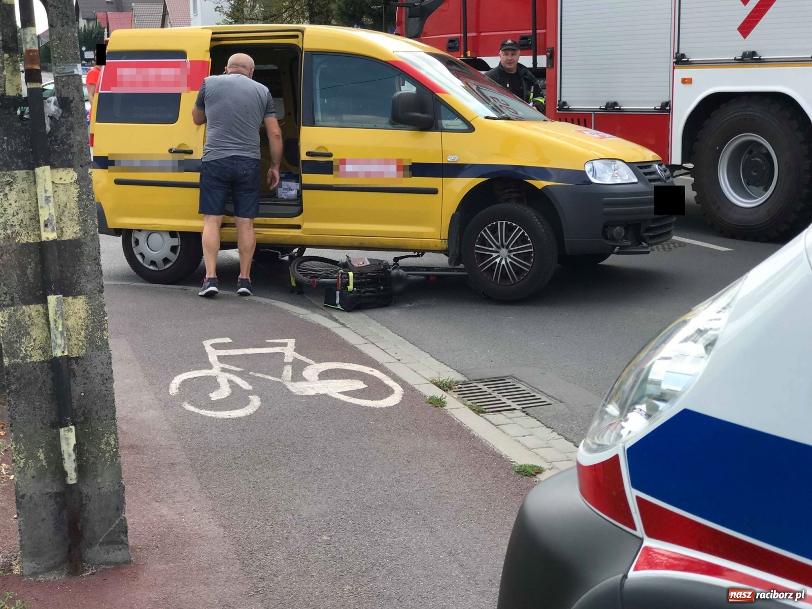 Zdjęcie w galerii na portalu naszraciborz.pl: Potrącenie rowerzysty na Mariańskiej [FOTO] wiadomości z regionu