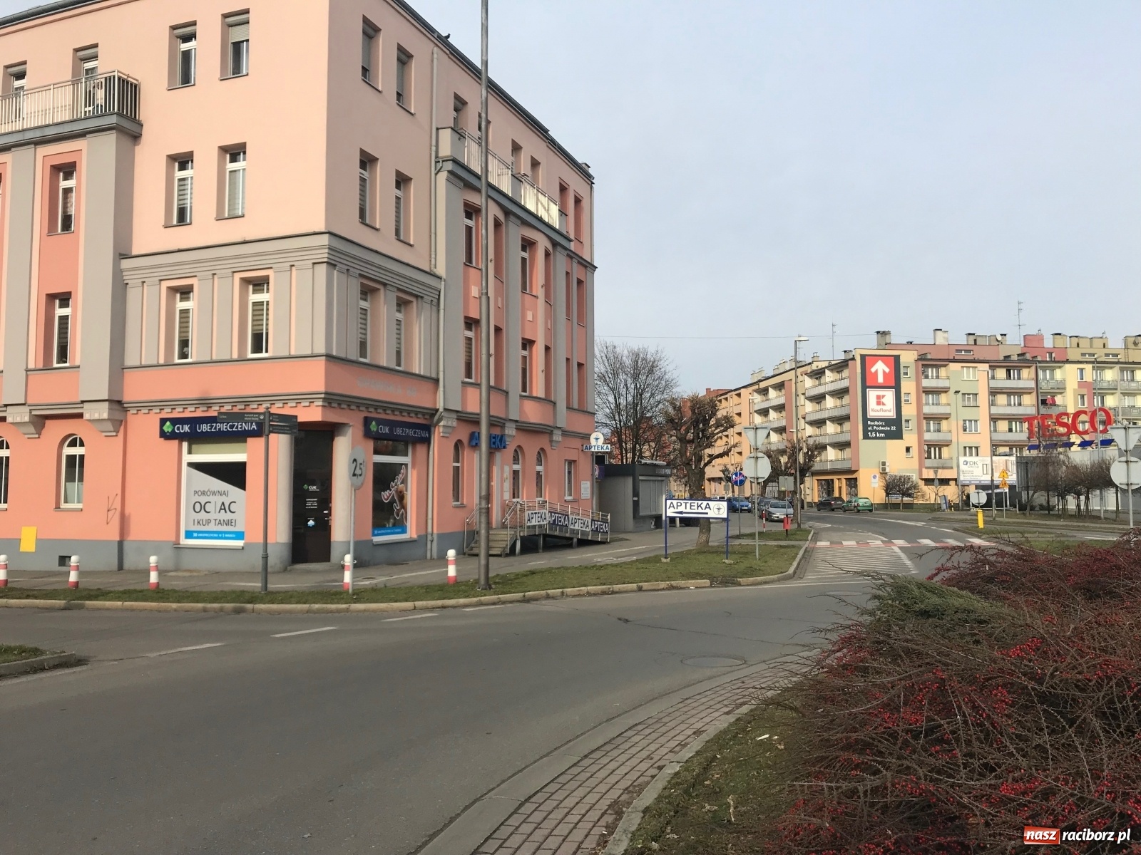 Zdjęcie w galerii na portalu naszraciborz.pl: Polisa szkolna – idealny dodatek do wrześniowej wyprawki wiadomości z regionu