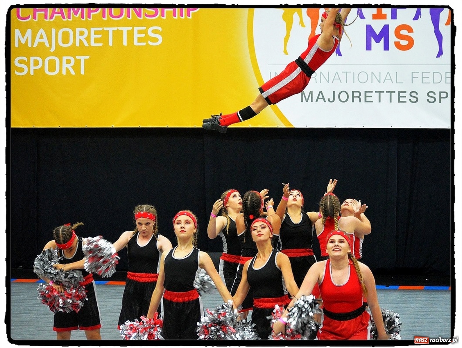 Zdjęcie w galerii na portalu naszraciborz.pl: Medalowy start Uśmiechu na VII Mistrzostwach Świata Mażoretek w Pradze  wiadomości z regionu