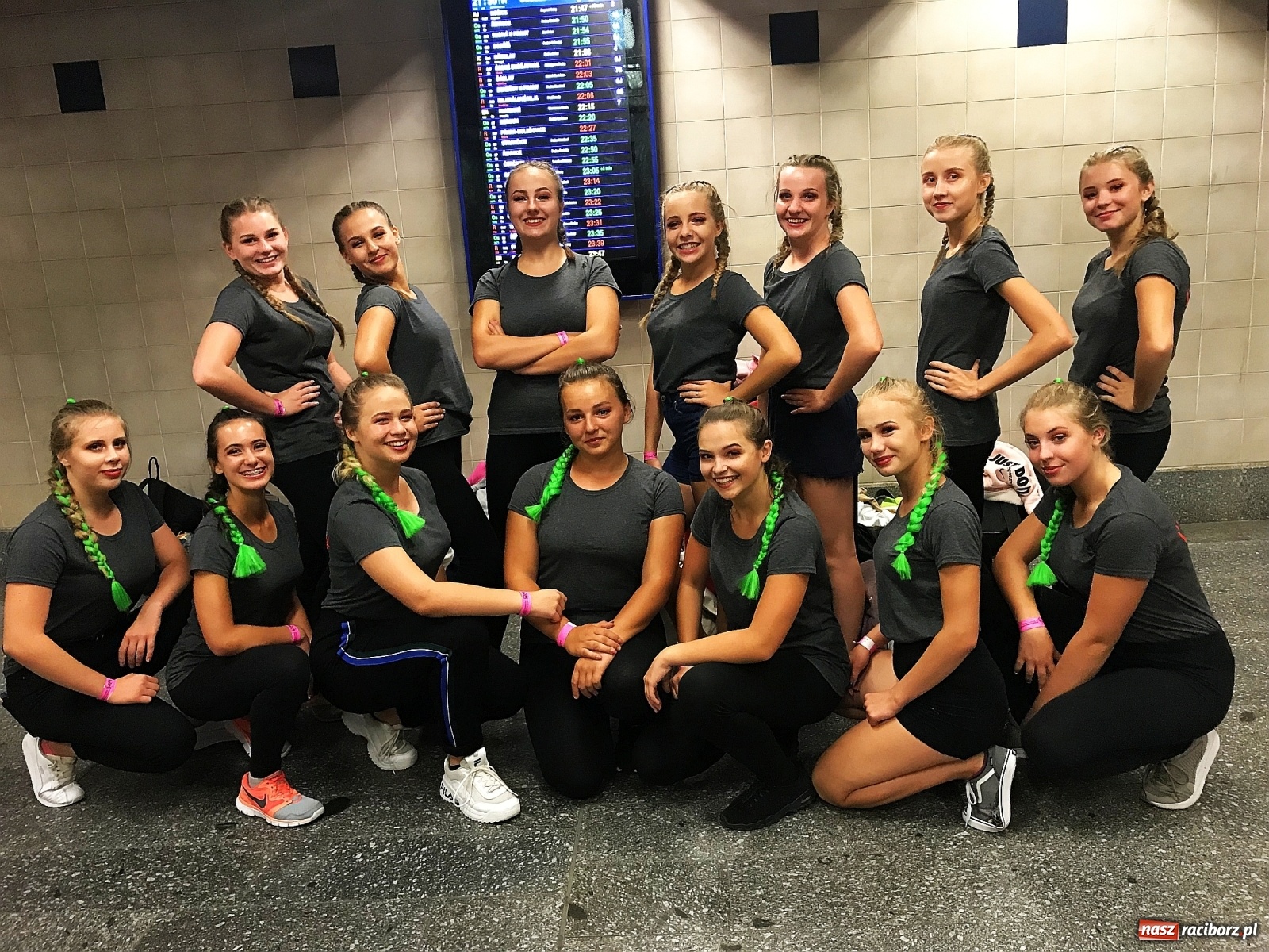 Zdjęcie w galerii na portalu naszraciborz.pl: Medalowy start Uśmiechu na VII Mistrzostwach Świata Mażoretek w Pradze  wiadomości z regionu