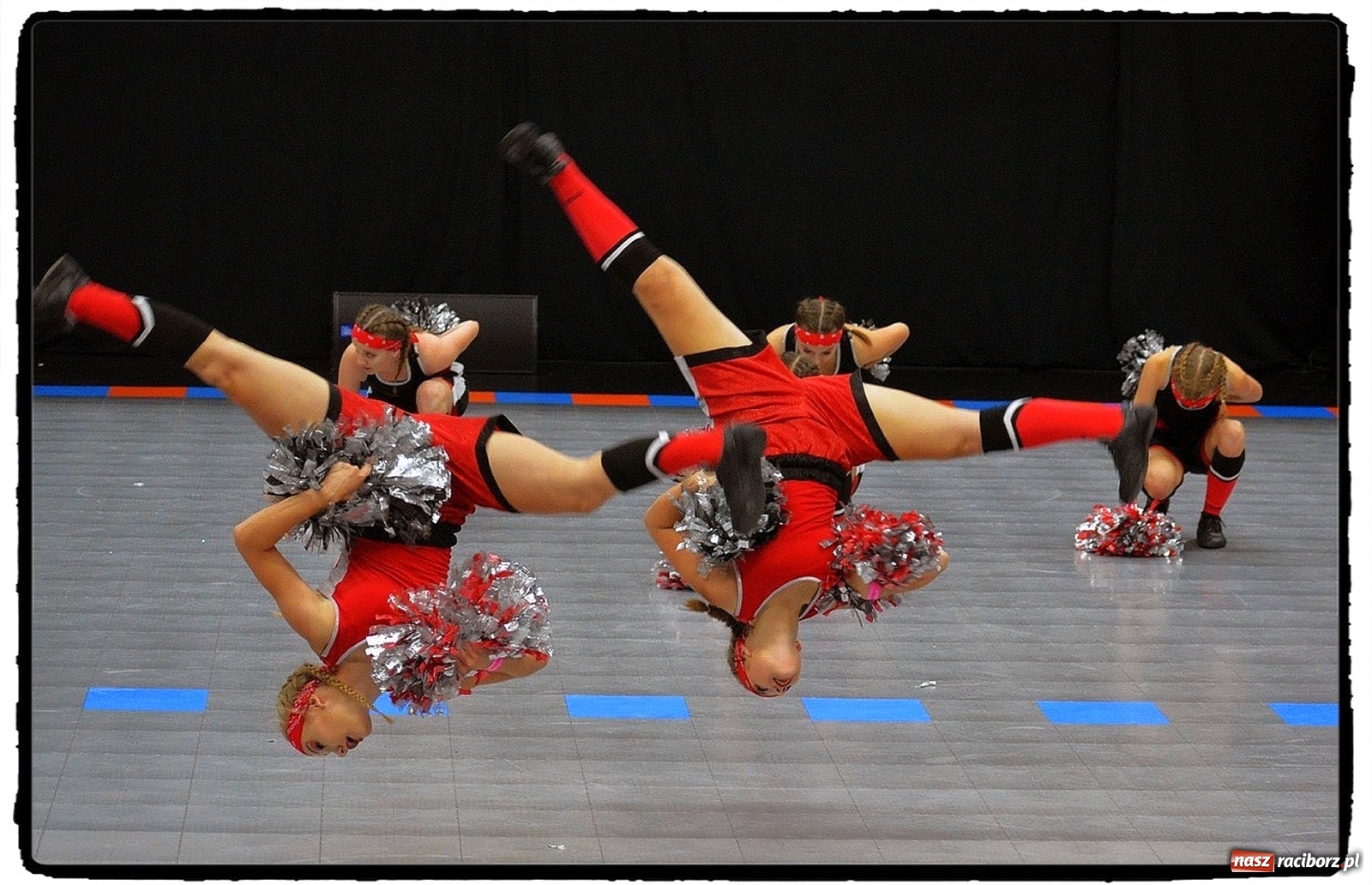 Zdjęcie w galerii na portalu naszraciborz.pl: Medalowy start Uśmiechu na VII Mistrzostwach Świata Mażoretek w Pradze  wiadomości z regionu