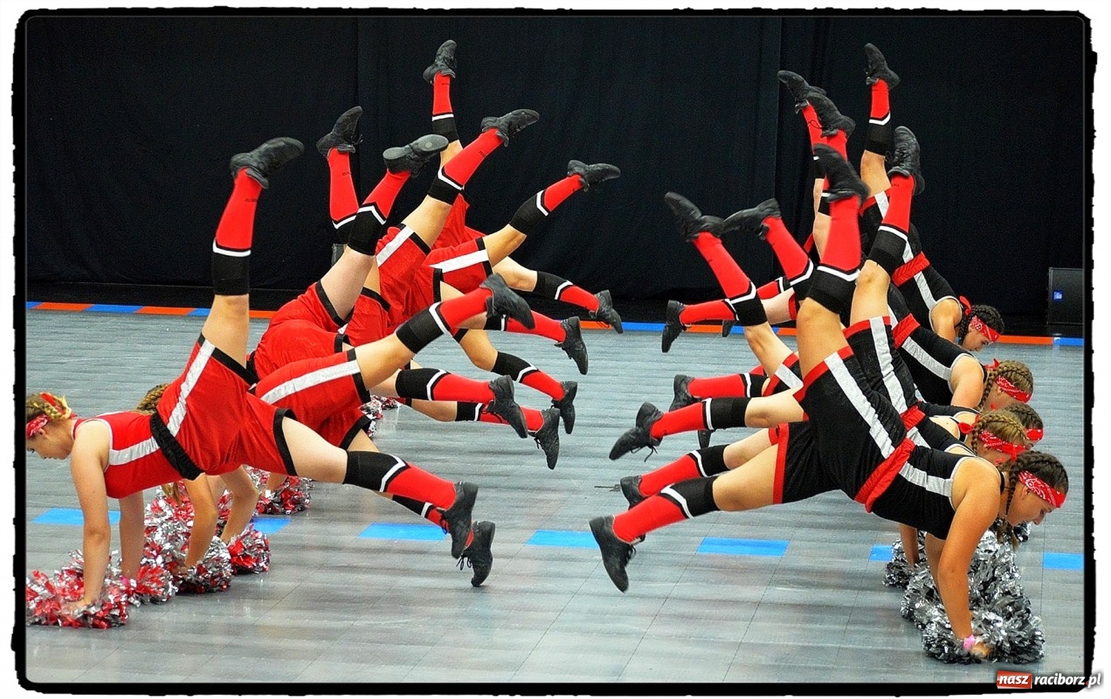Zdjęcie w galerii na portalu naszraciborz.pl: Medalowy start Uśmiechu na VII Mistrzostwach Świata Mażoretek w Pradze  wiadomości z regionu